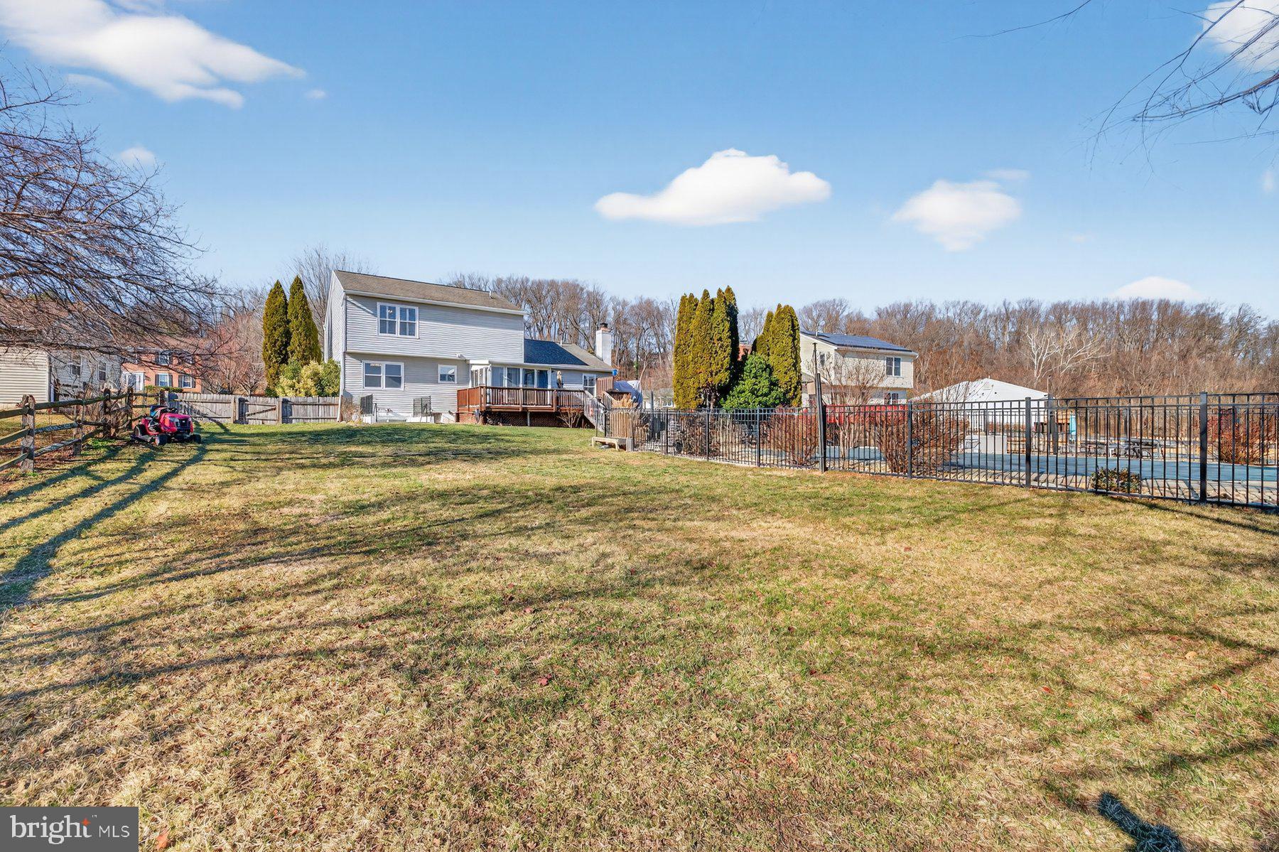 3329 YORKSHIRE COURT