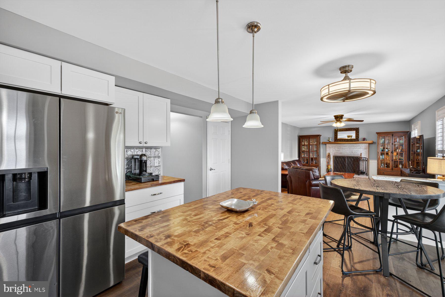 3329 YORKSHIRE COURT