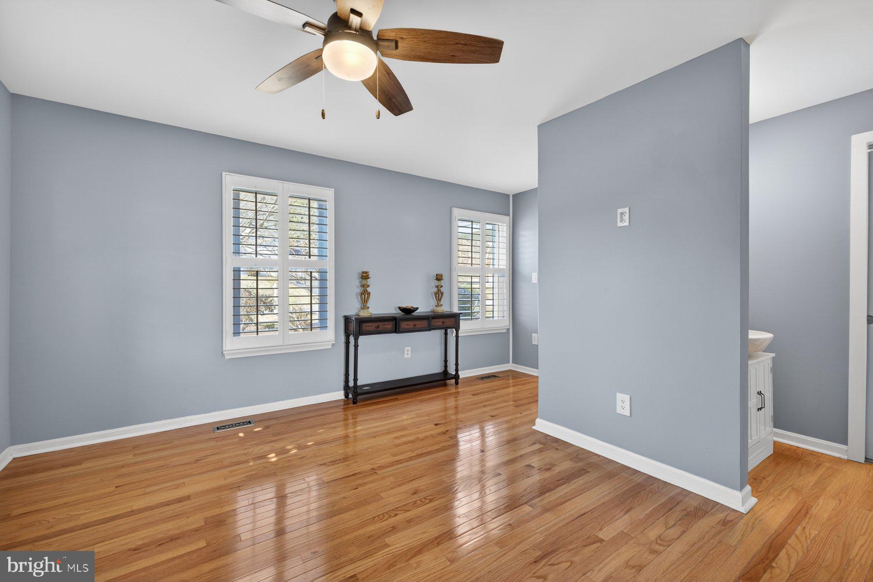 3329 YORKSHIRE COURT