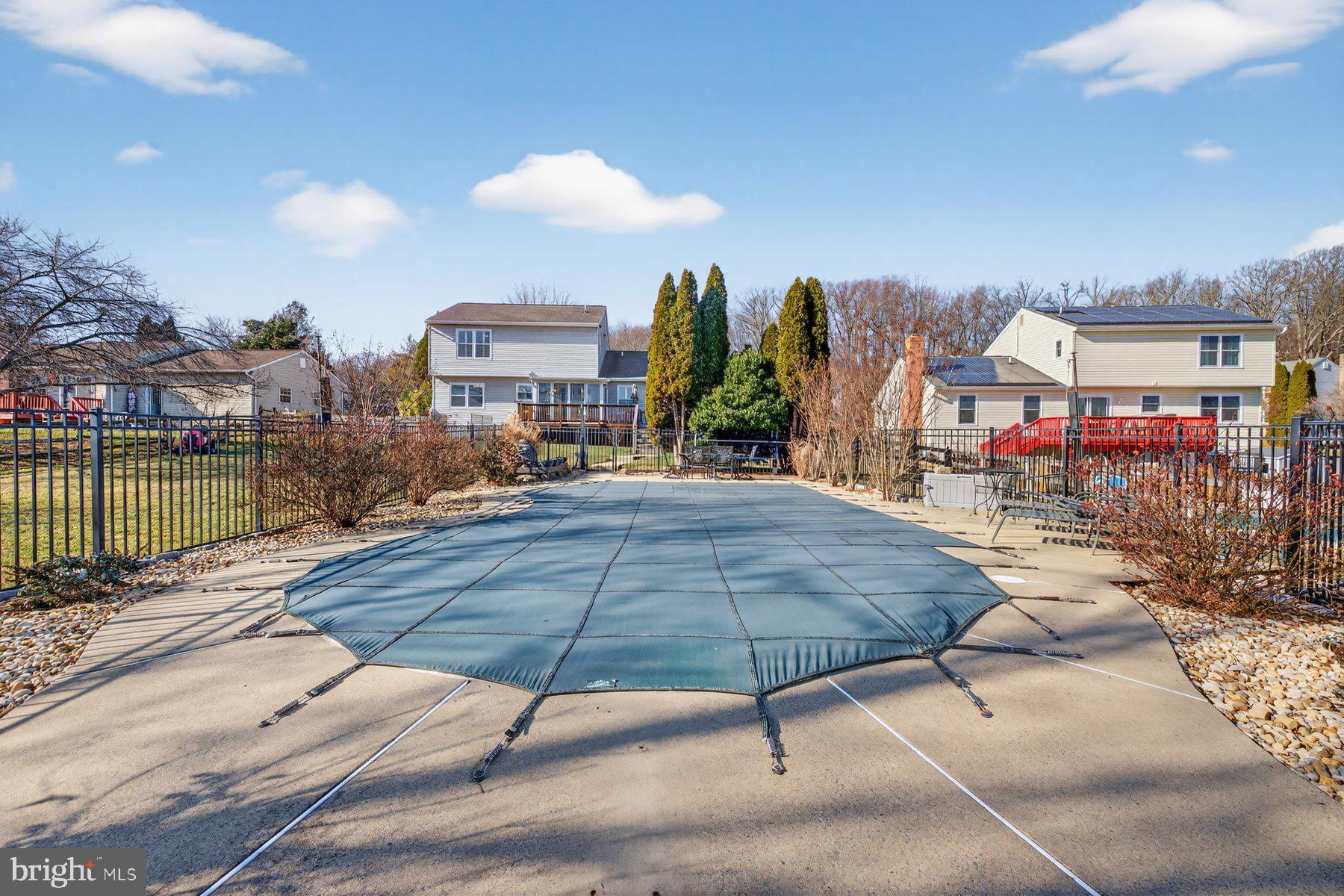 3329 YORKSHIRE COURT