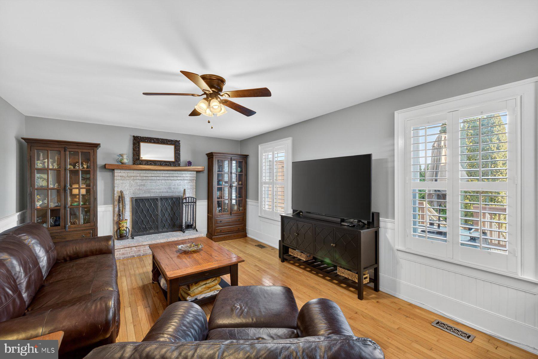 3329 YORKSHIRE COURT