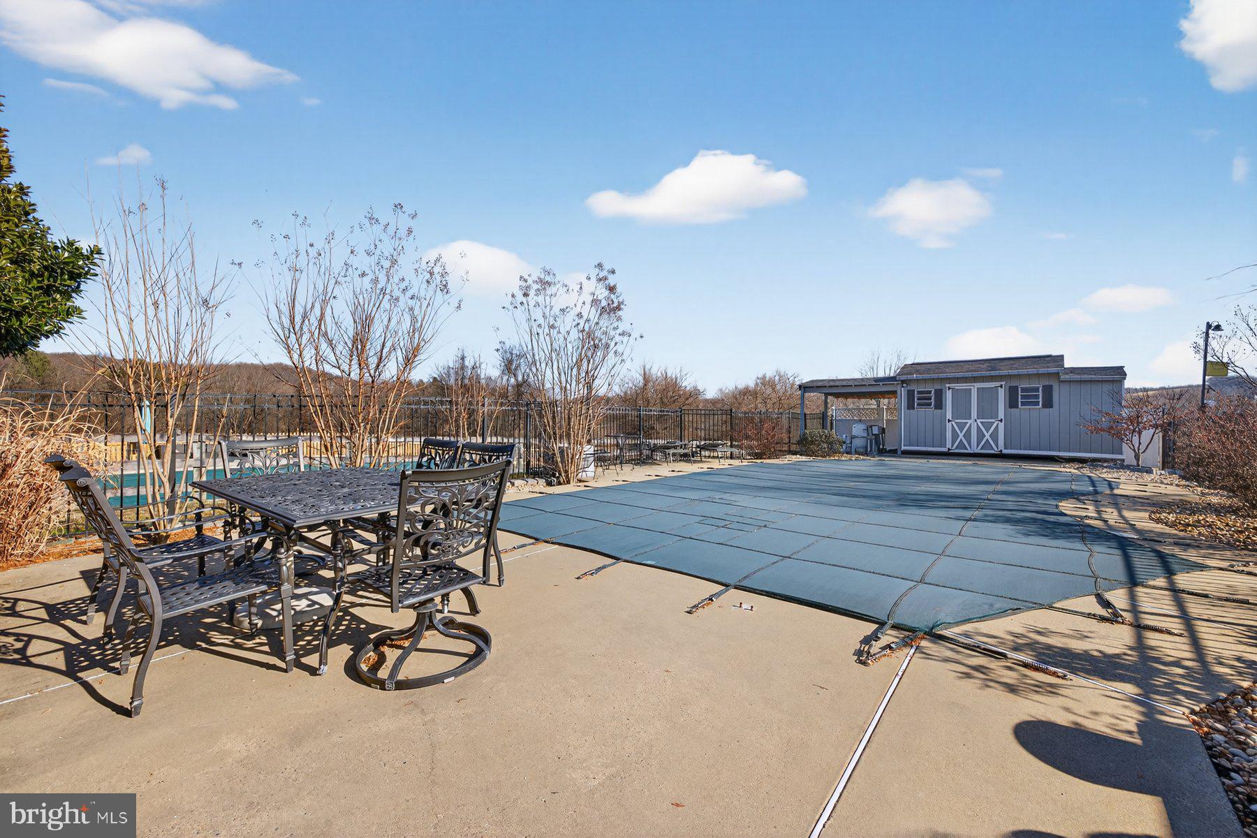 3329 YORKSHIRE COURT