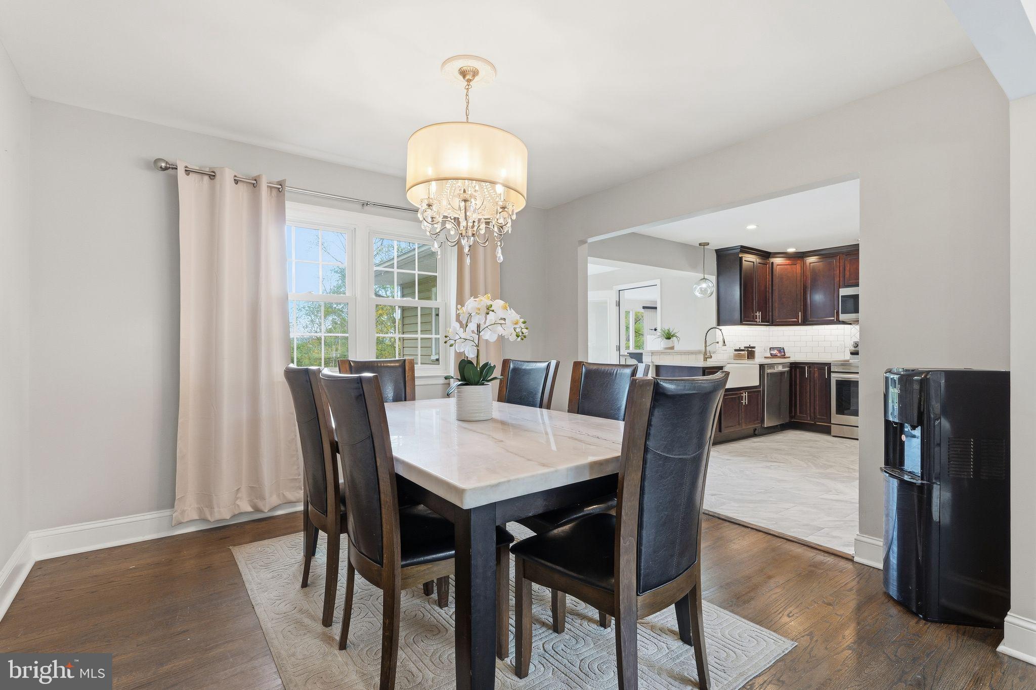 5642 JEFFERSON BOULEVARD