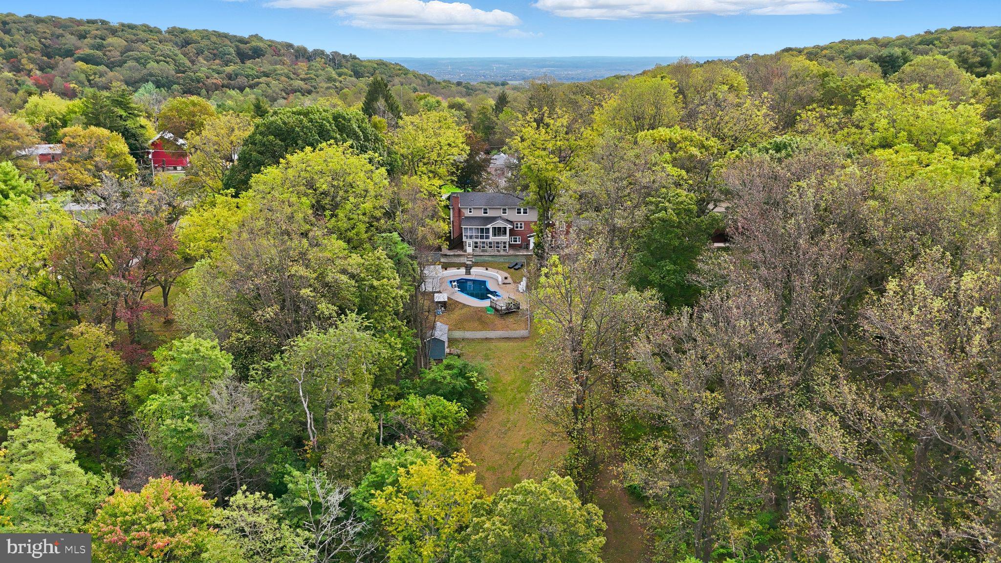 5642 JEFFERSON BOULEVARD