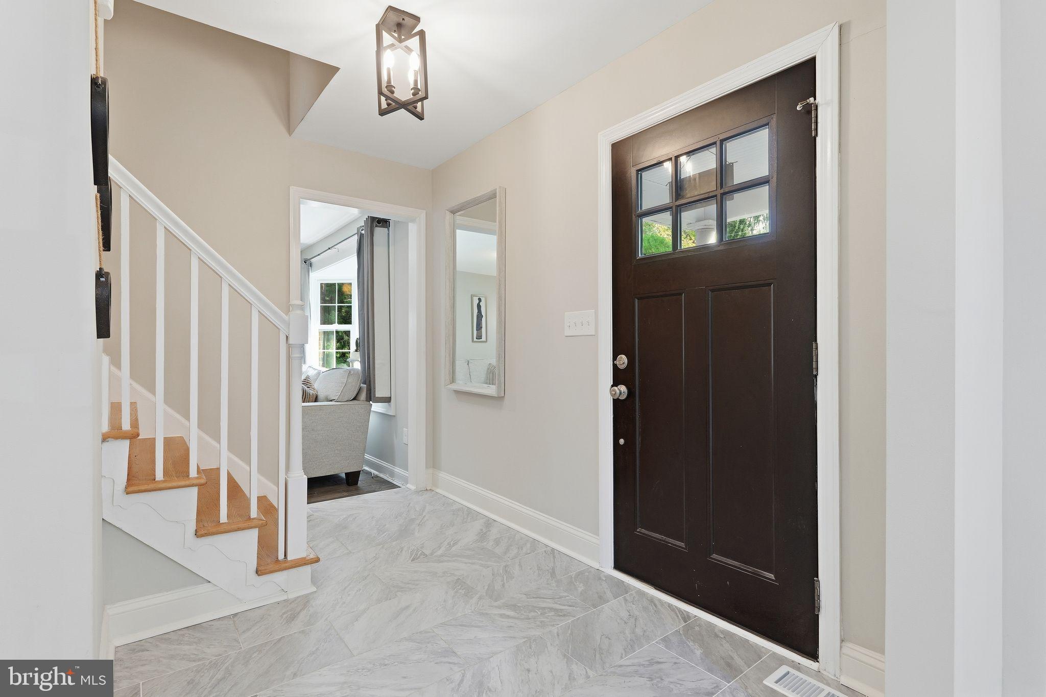 5642 JEFFERSON BOULEVARD