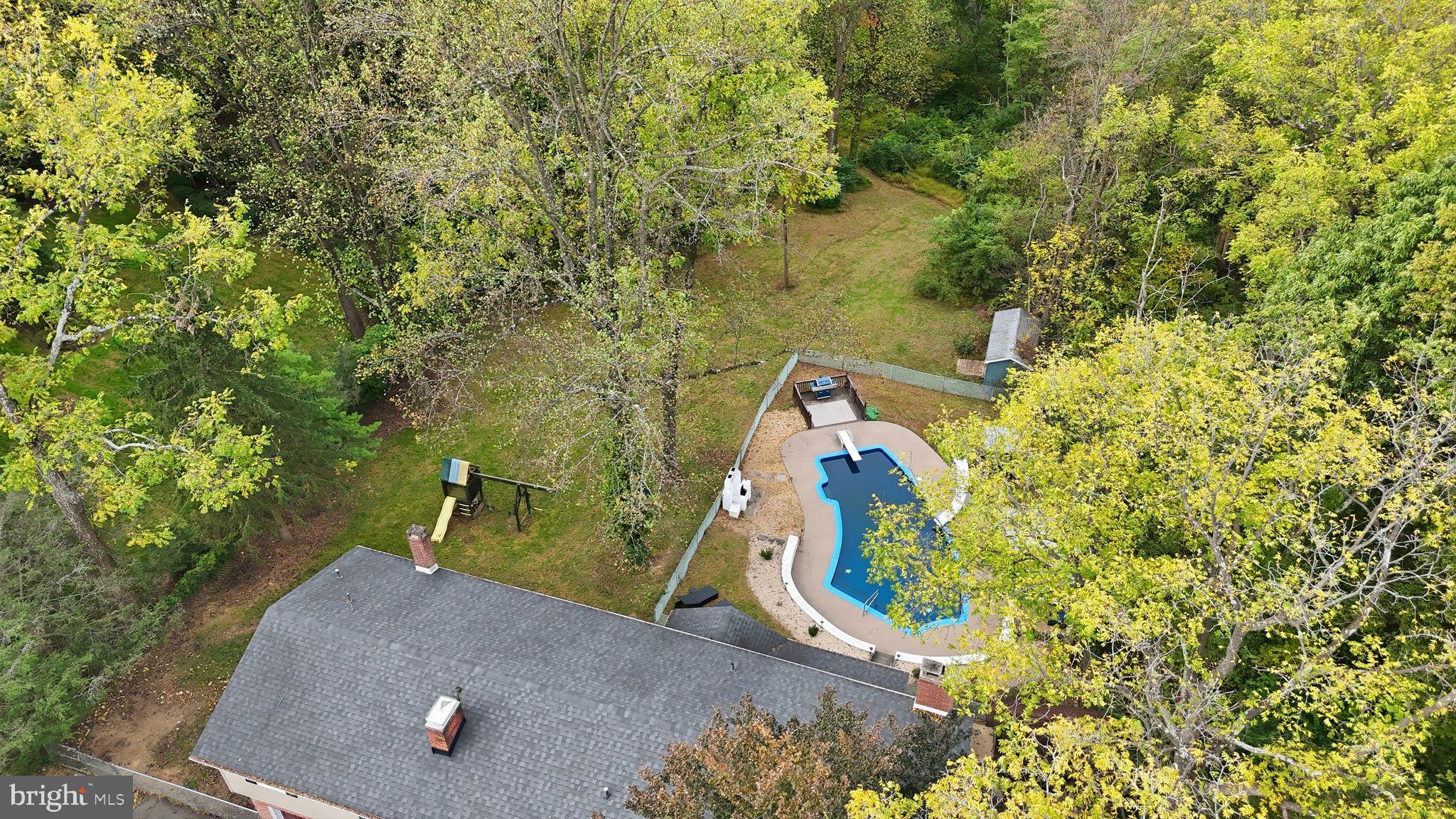 5642 JEFFERSON BOULEVARD