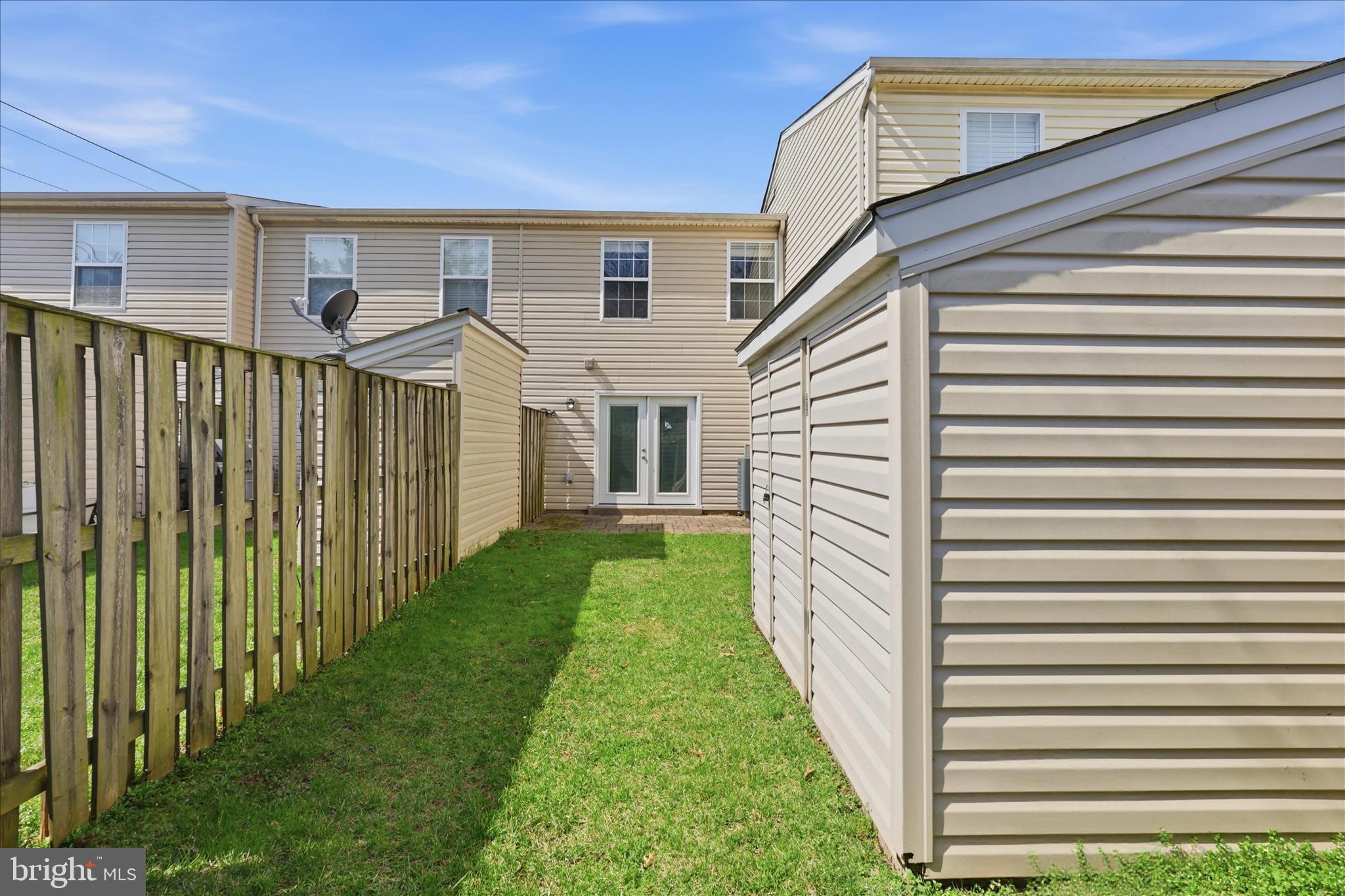 534 LANCASTER PLACE 534