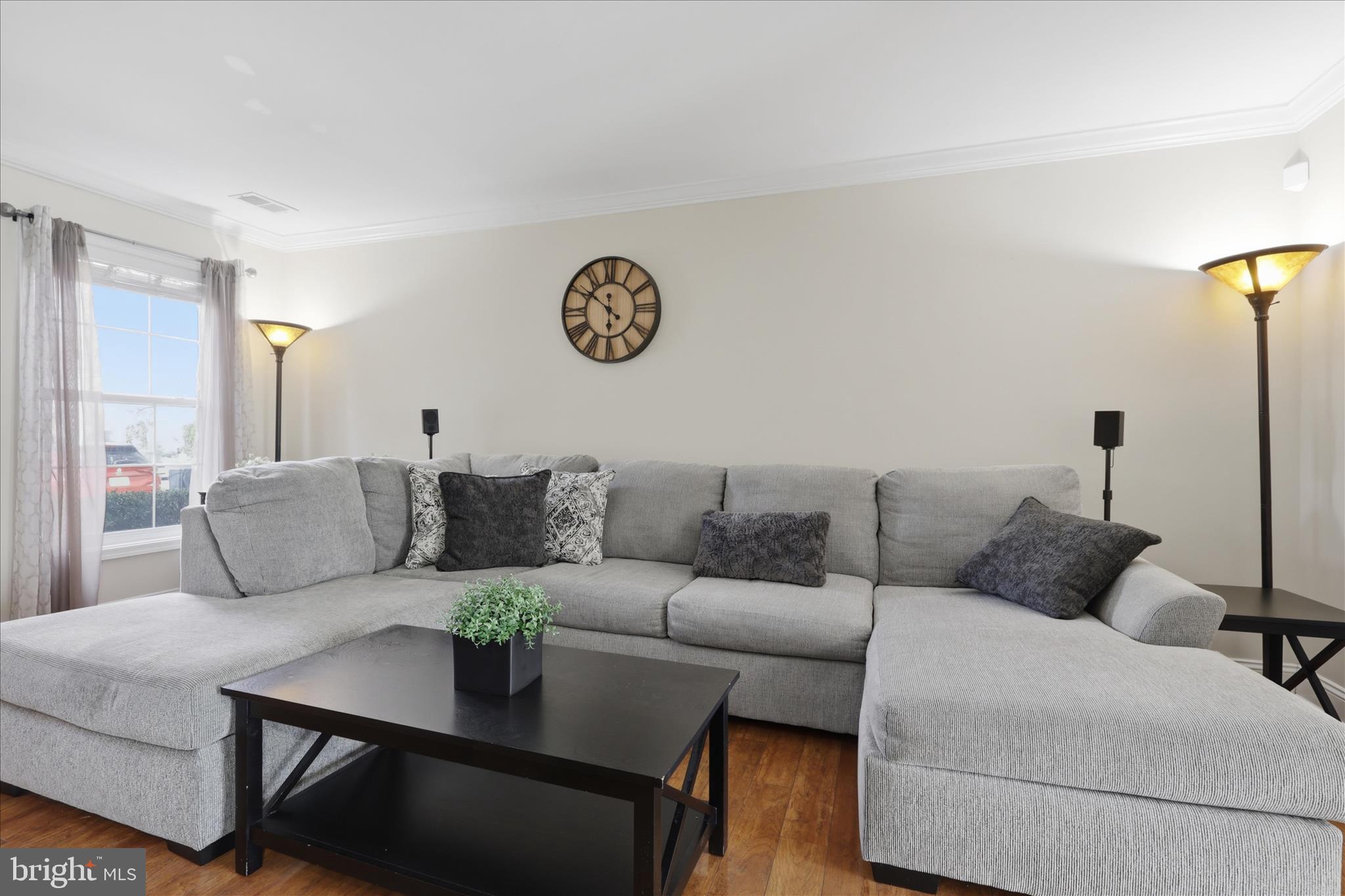 534 LANCASTER PLACE 534
