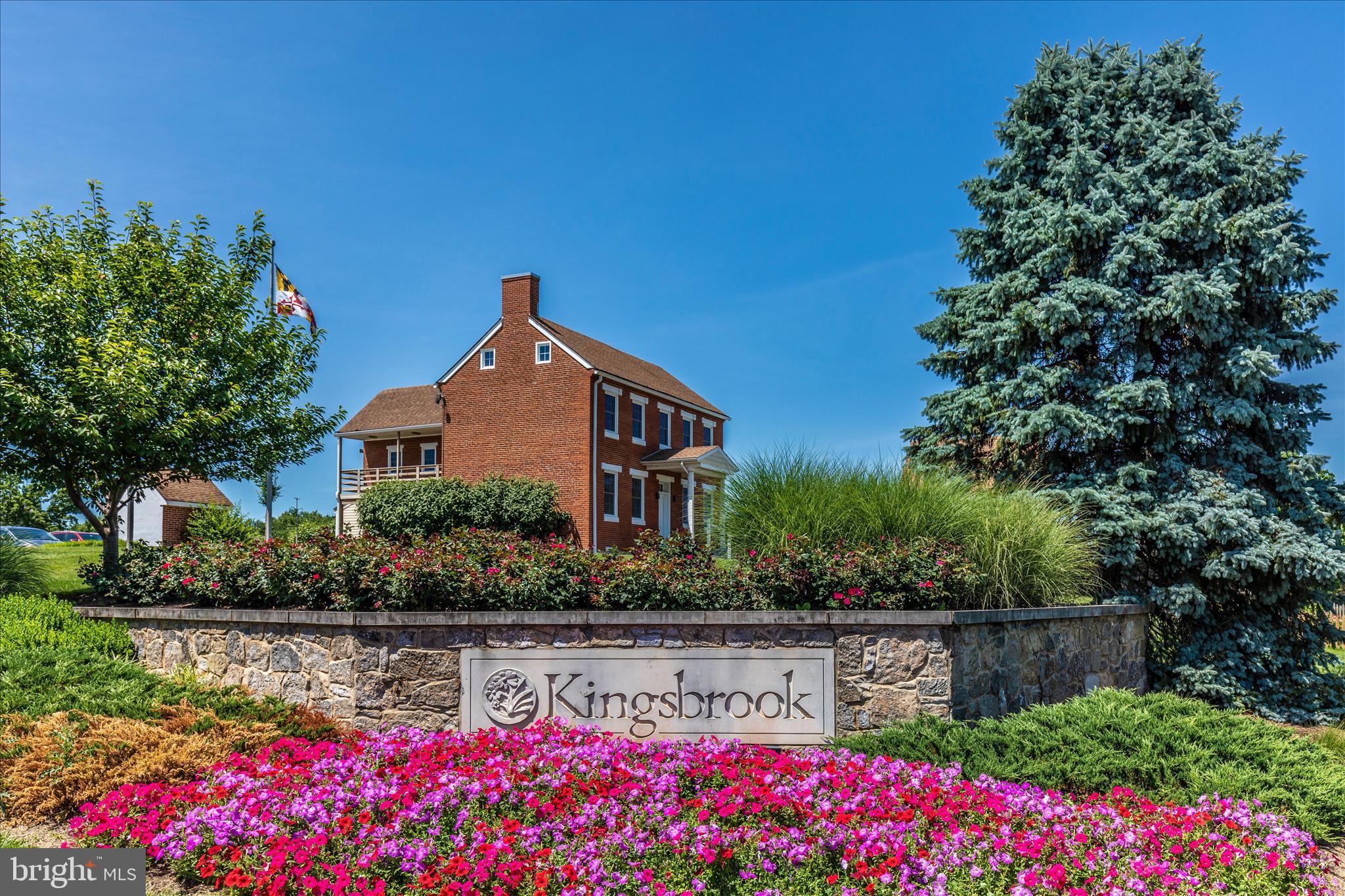 5319 SAINT MAWES COURT