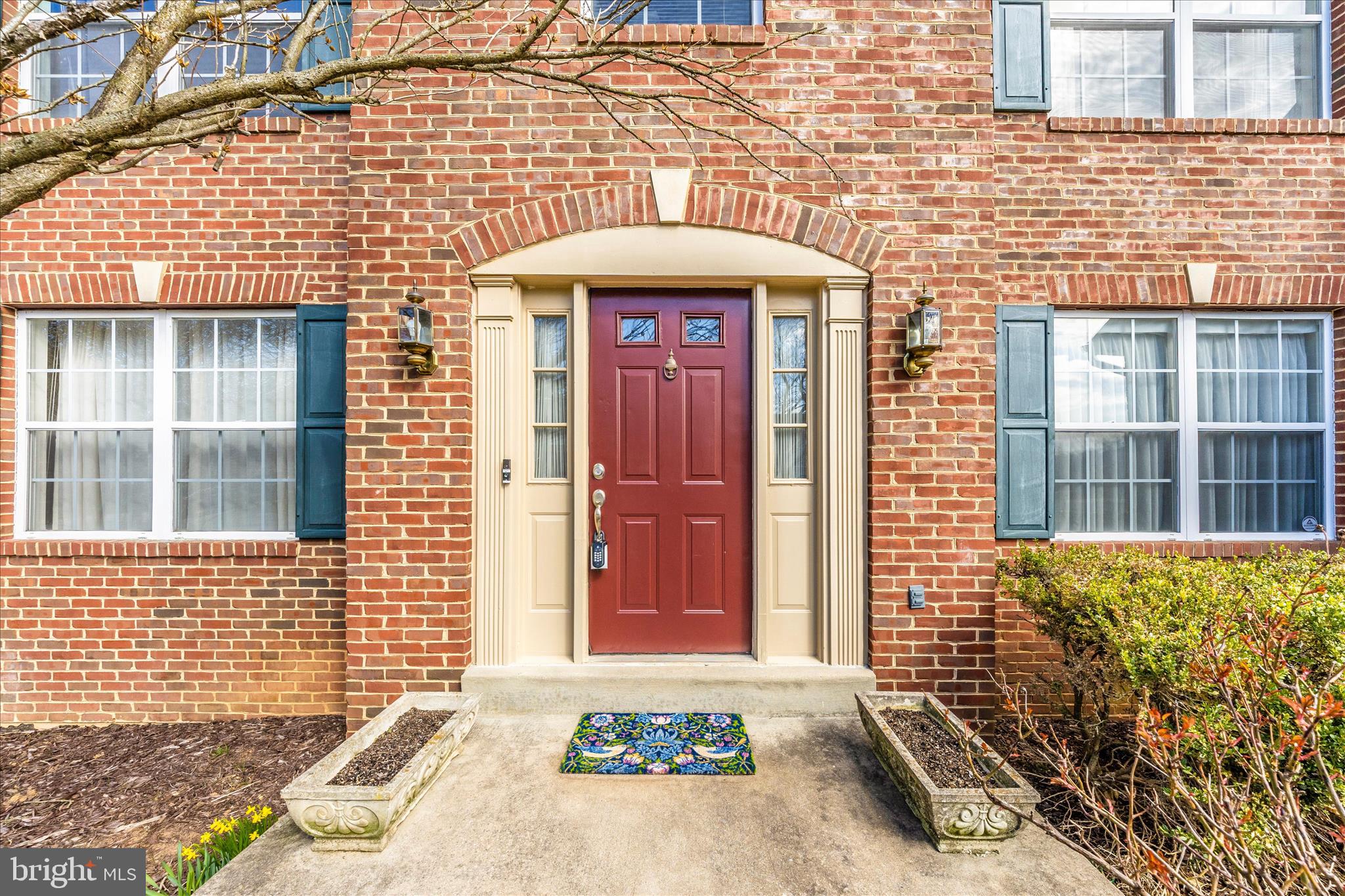 5319 SAINT MAWES COURT