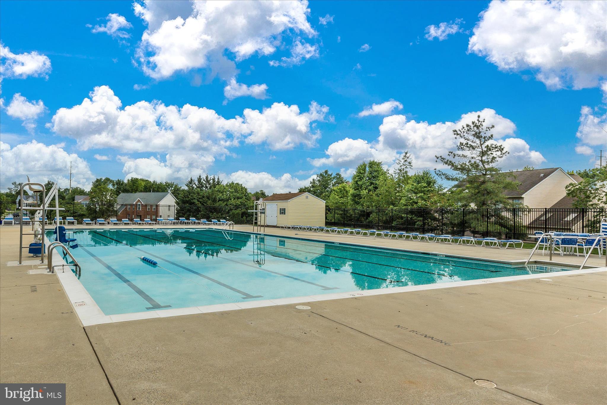 5319 SAINT MAWES COURT