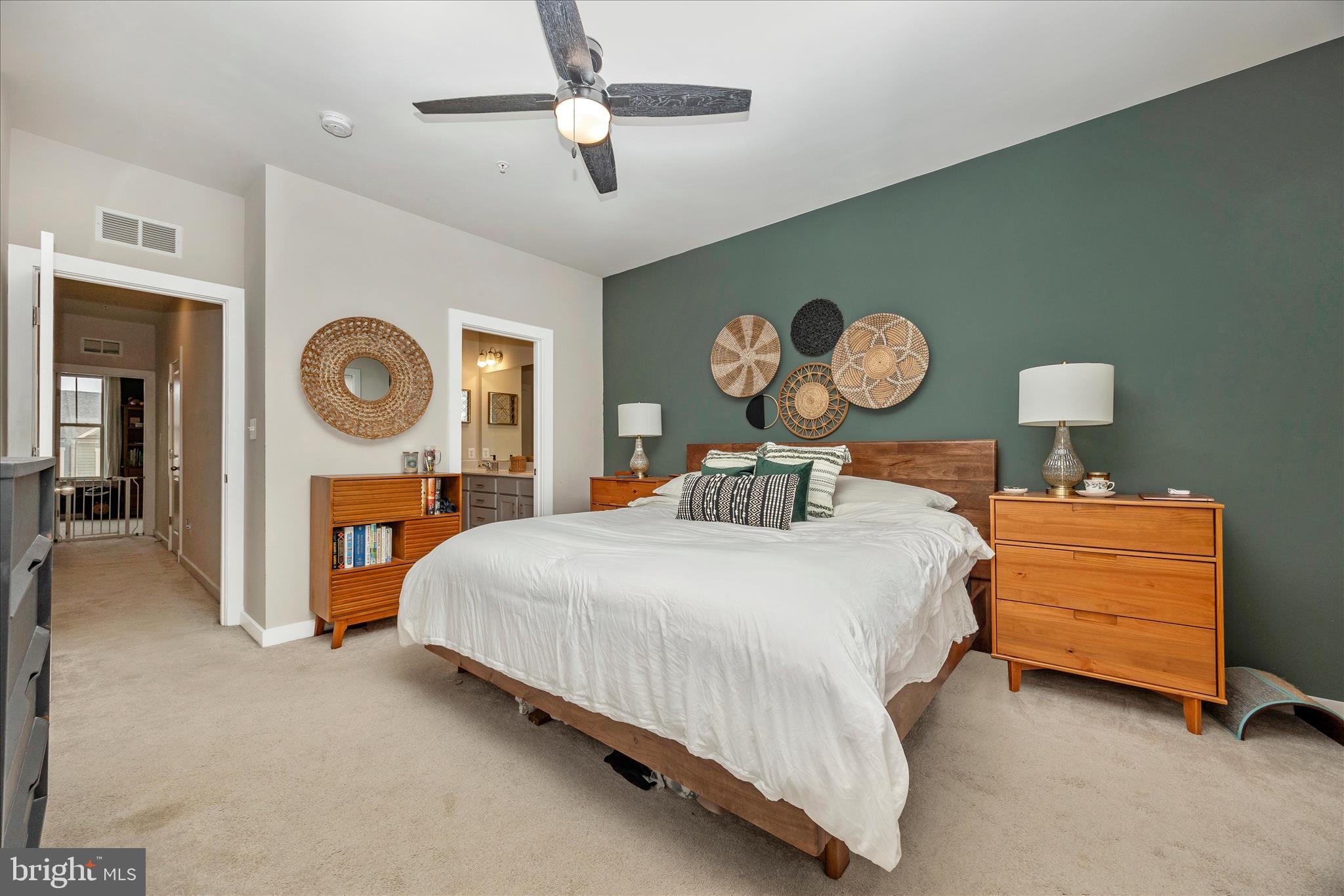 9018 SHADY PINES DRIVE