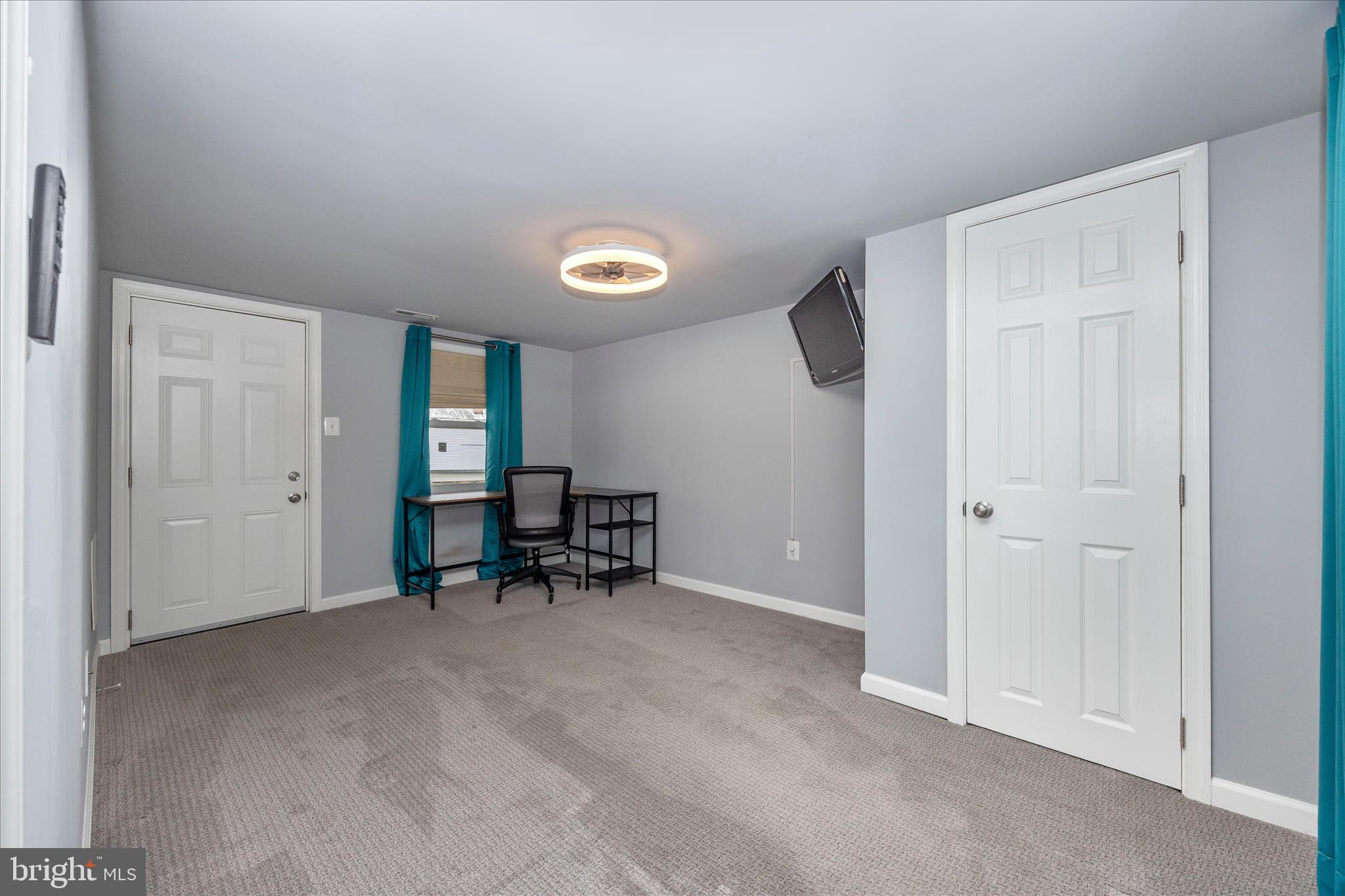 107 S JEFFERSON STREET