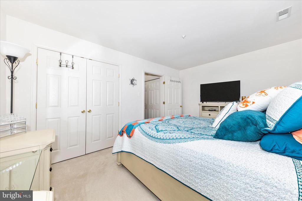 2501 CATOCTIN COURT 5 1D