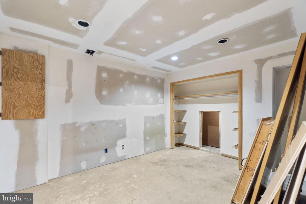 6622 GOOSEANDER COURT