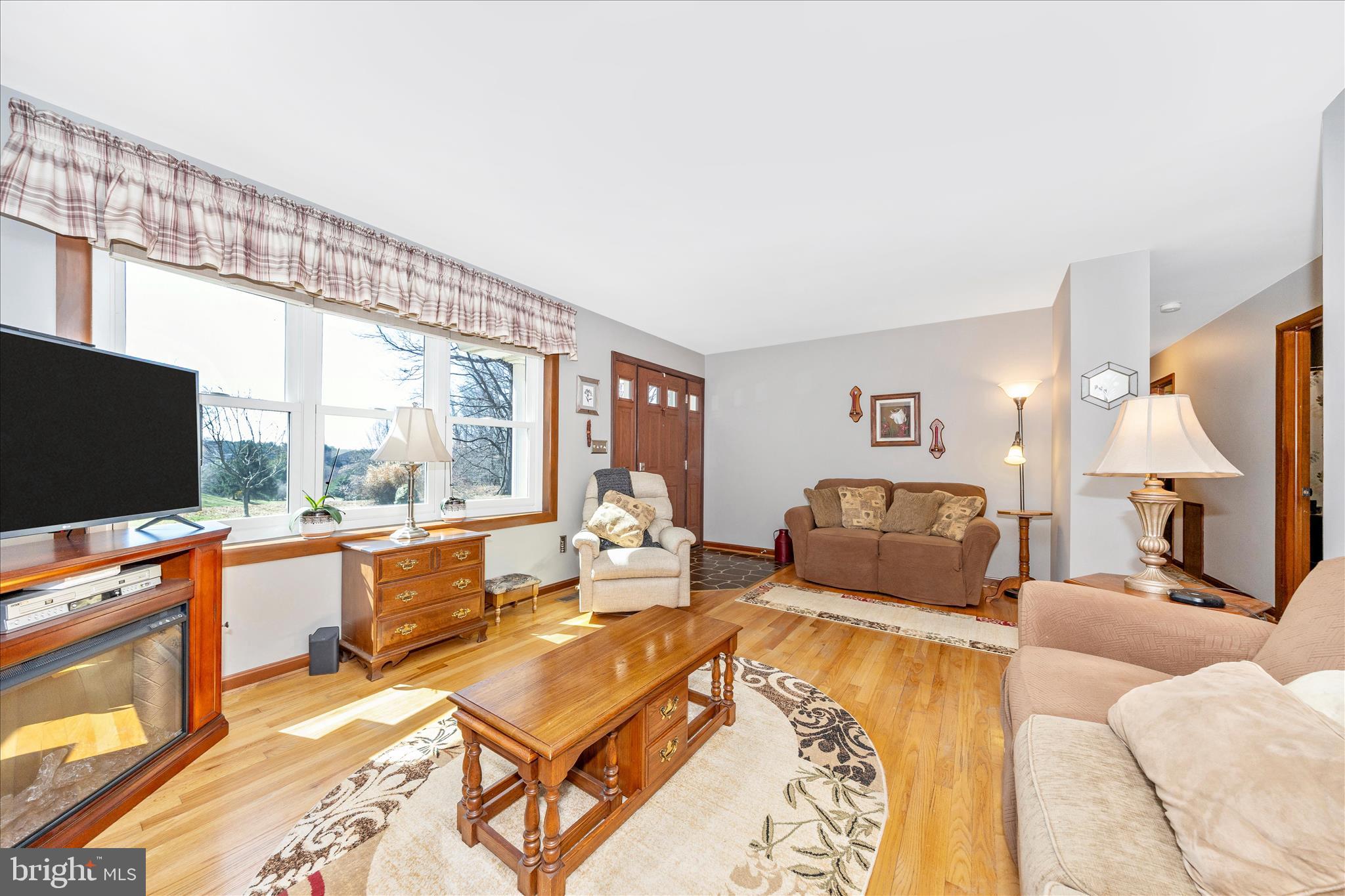 10523 ROLLING GREEN COURT