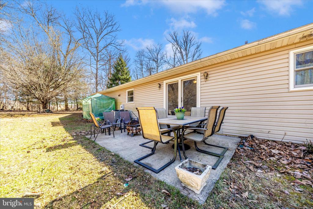 10523 ROLLING GREEN COURT