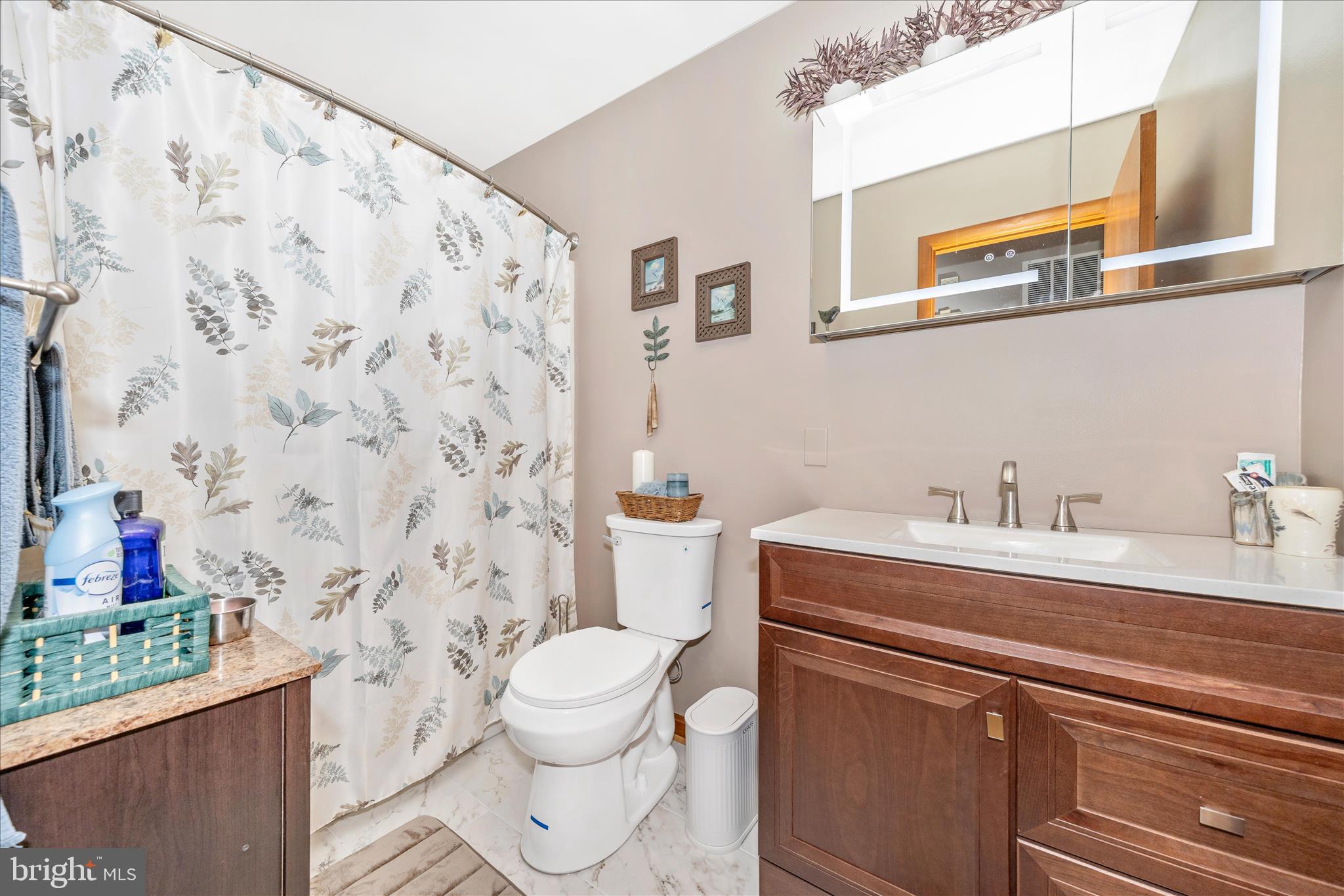 10523 ROLLING GREEN COURT