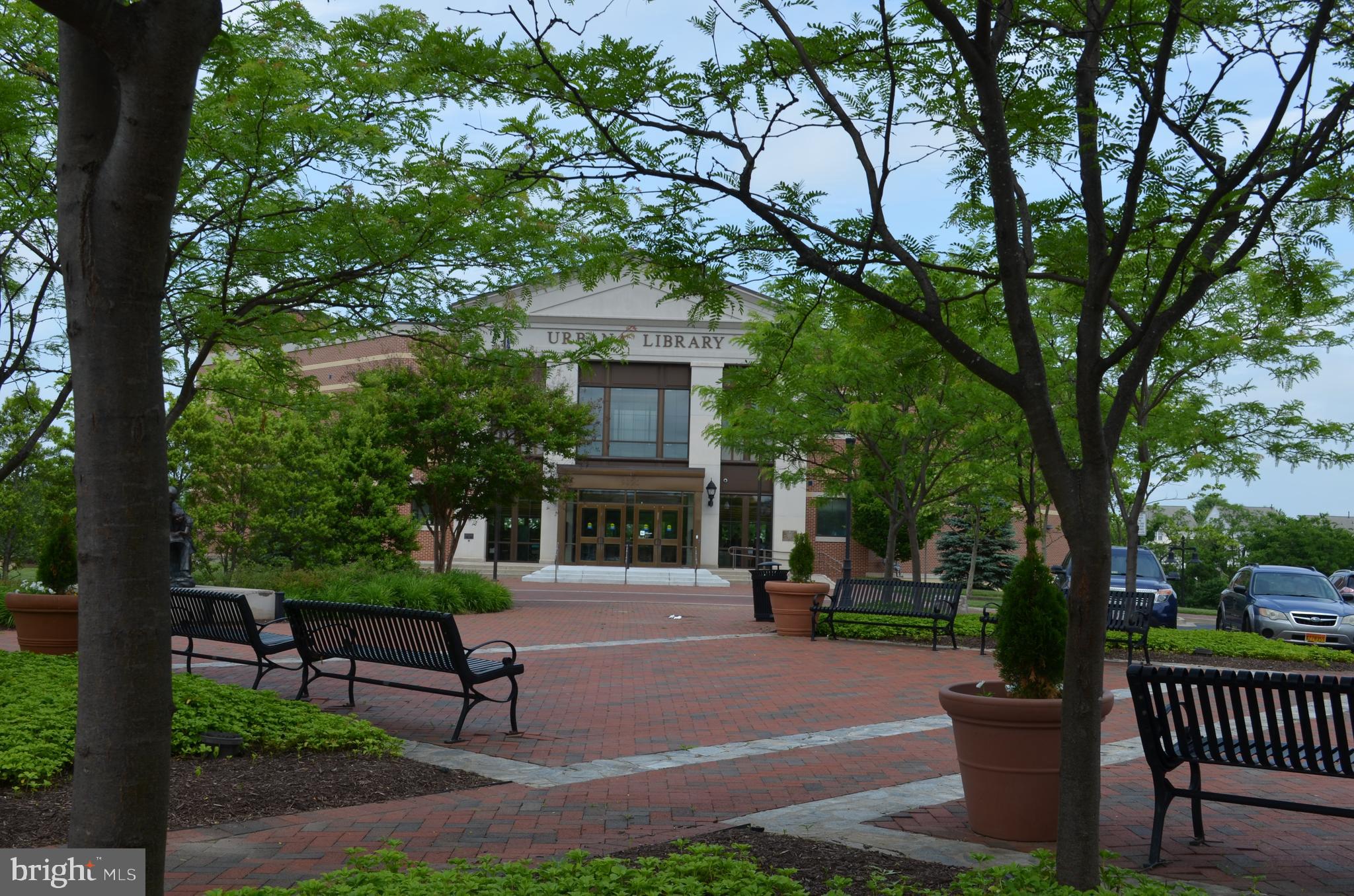 10523 ROLLING GREEN COURT