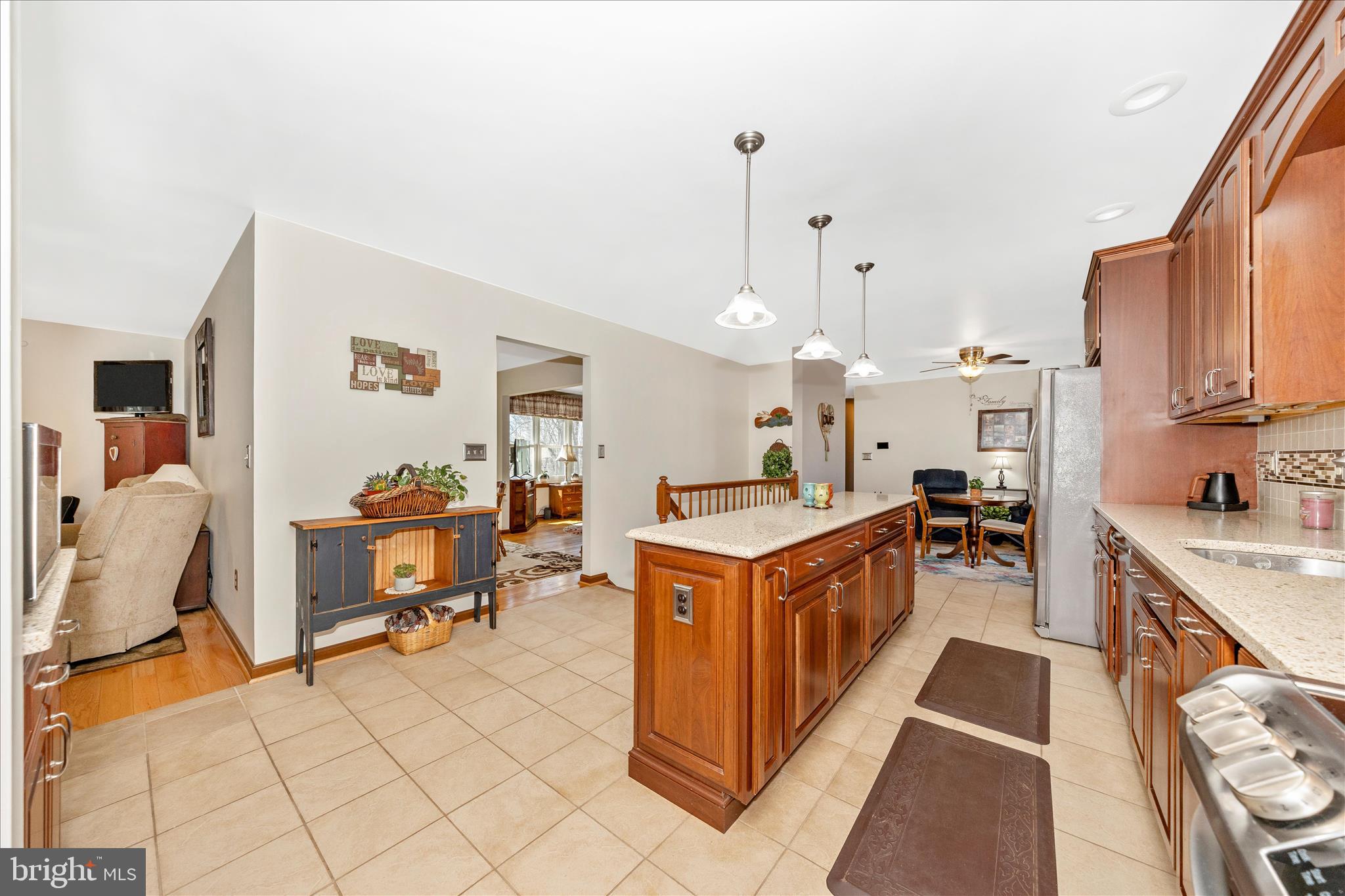 10523 ROLLING GREEN COURT