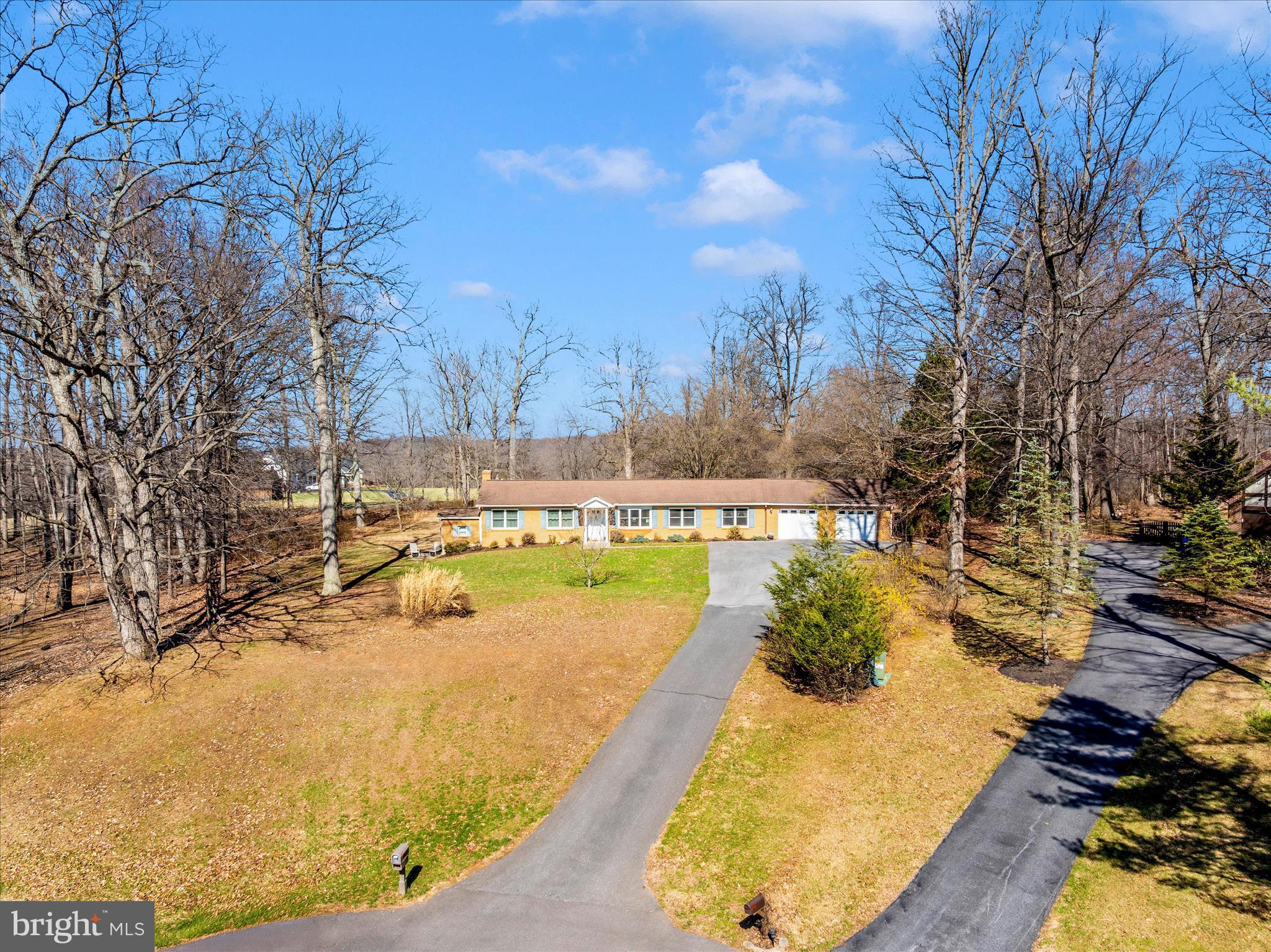 10523 ROLLING GREEN COURT