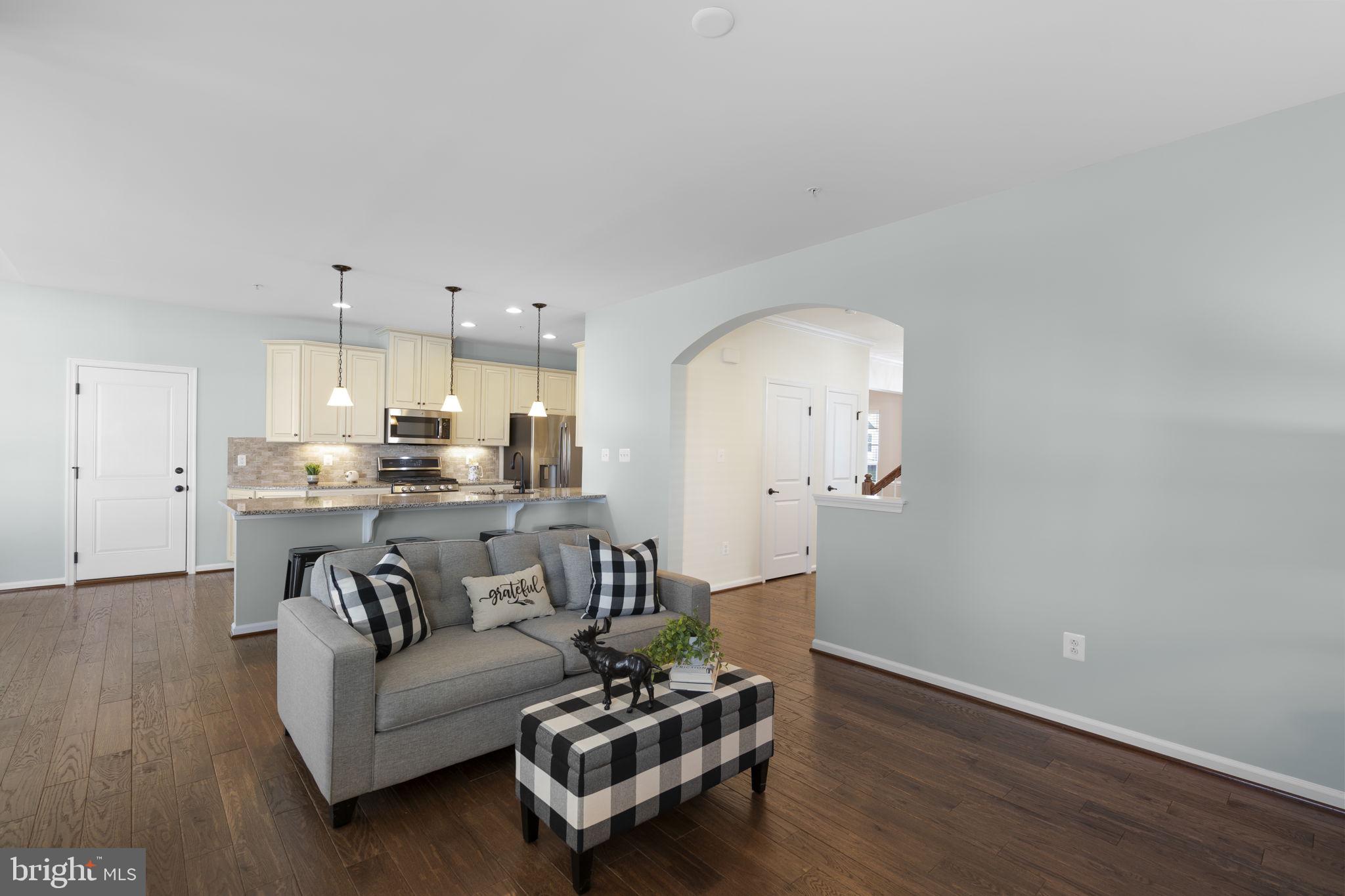 4709 PULLER DRIVE