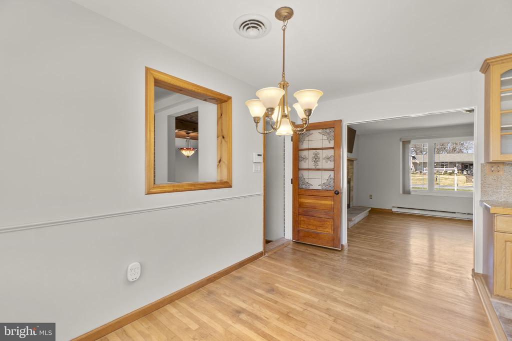 7203 PEEKSKILL DRIVE