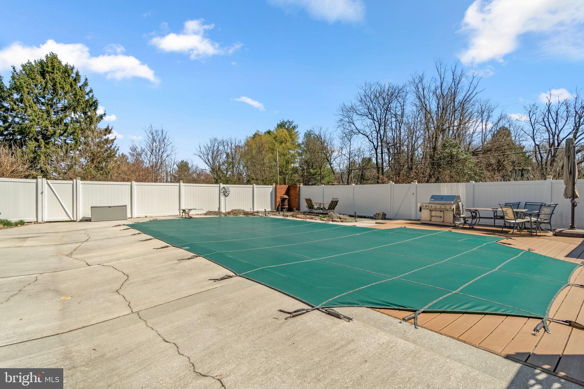 7203 PEEKSKILL DRIVE