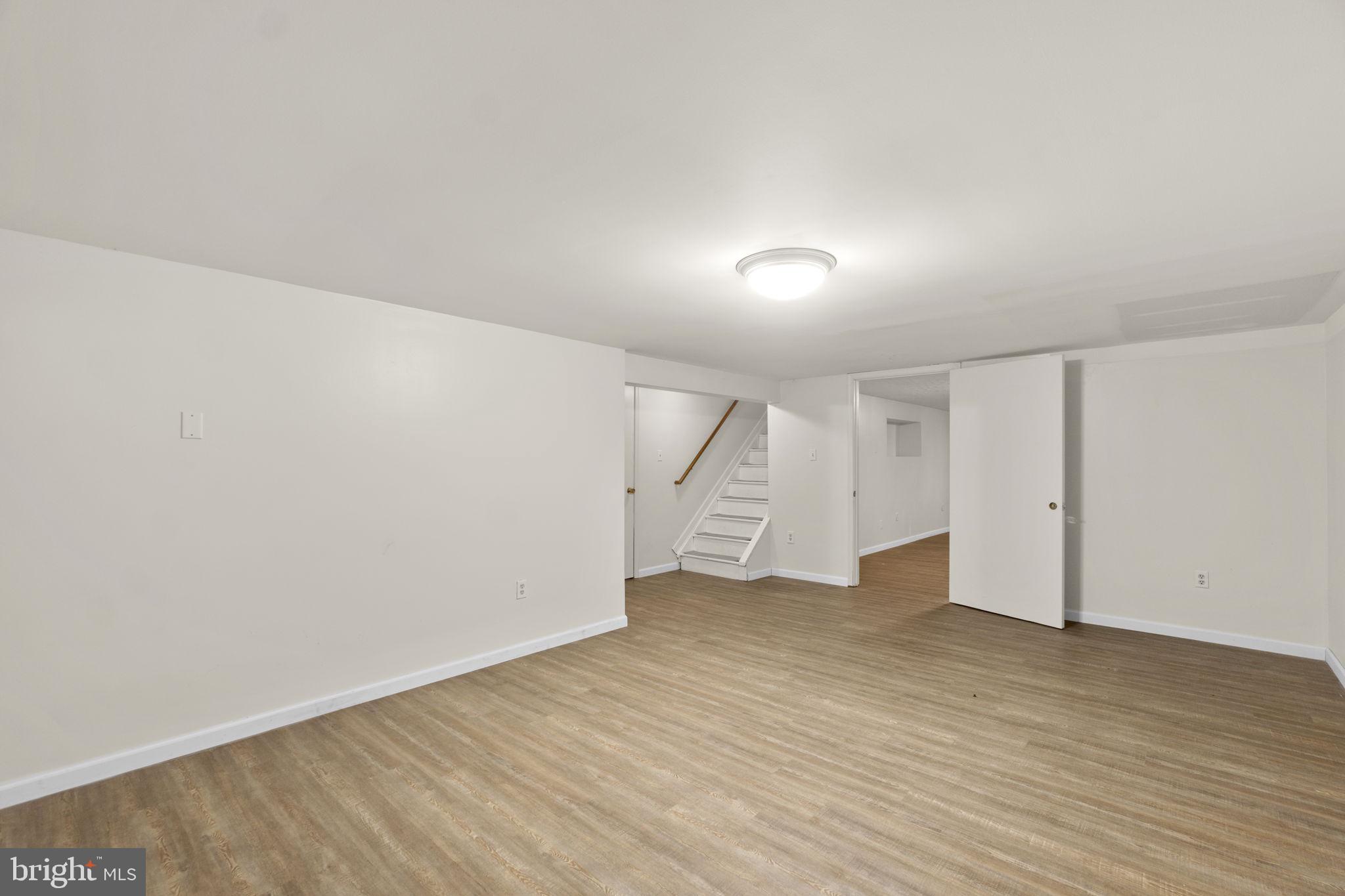 7203 PEEKSKILL DRIVE