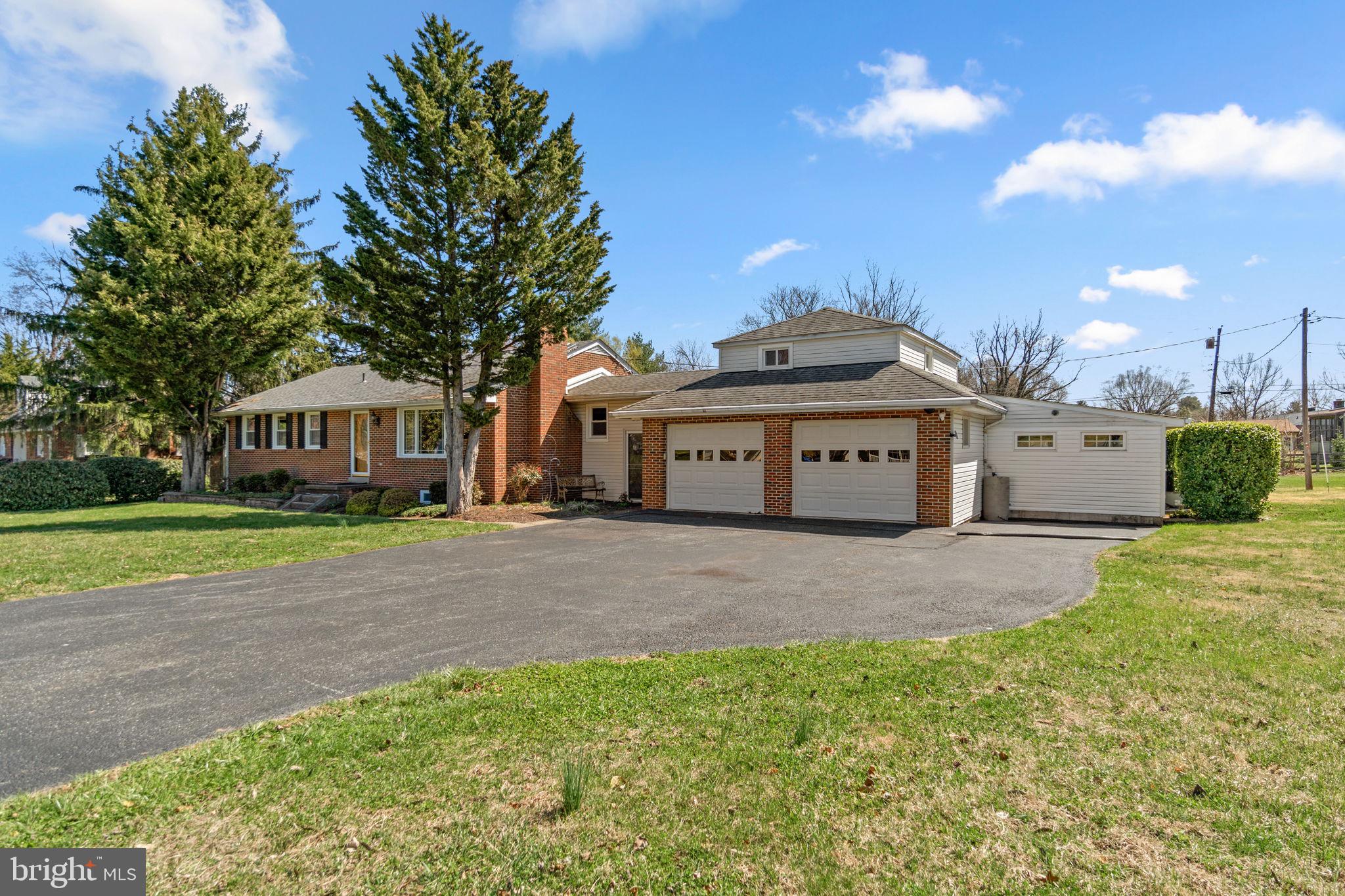7203 PEEKSKILL DRIVE