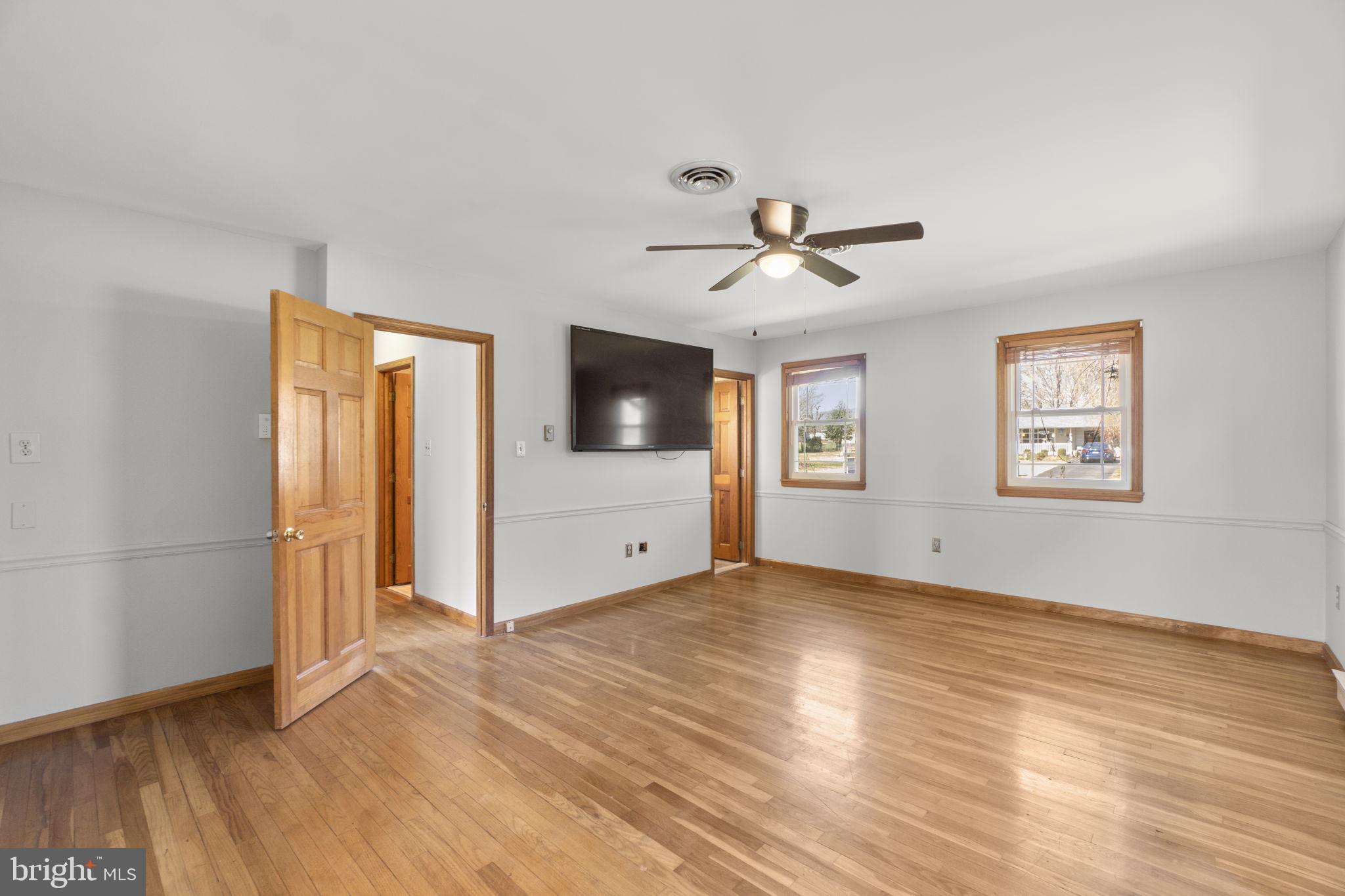 7203 PEEKSKILL DRIVE