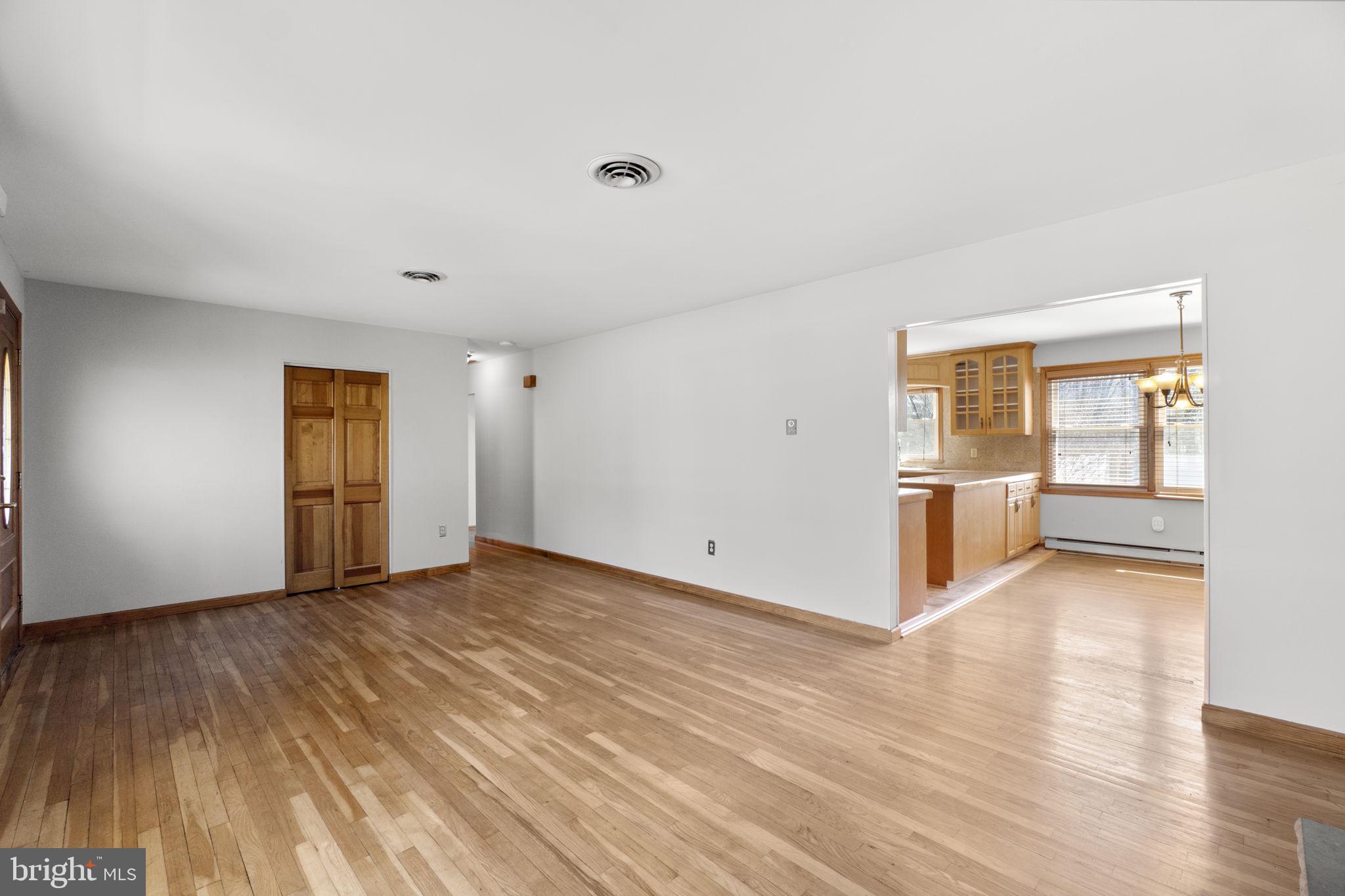 7203 PEEKSKILL DRIVE
