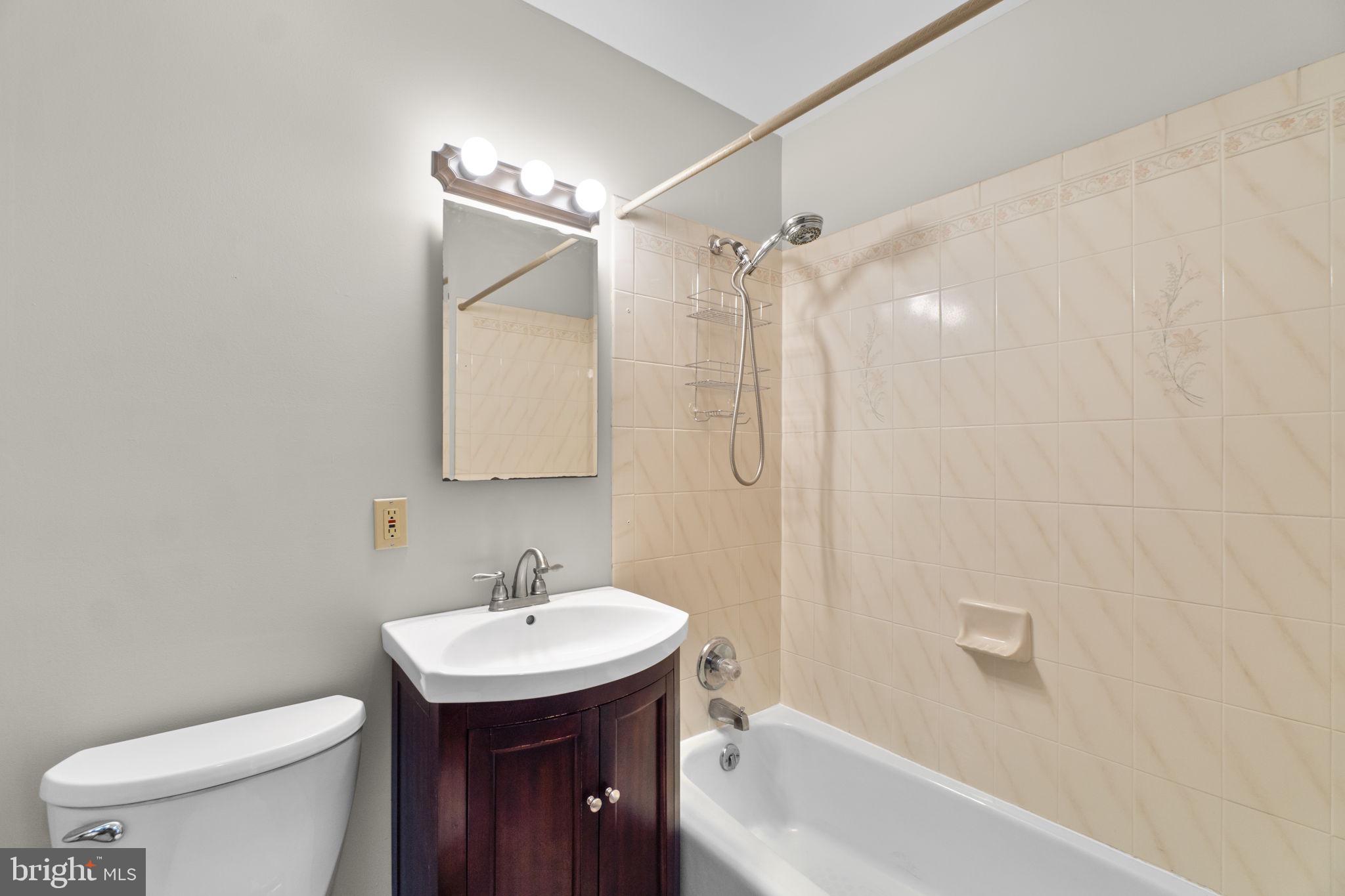 7203 PEEKSKILL DRIVE