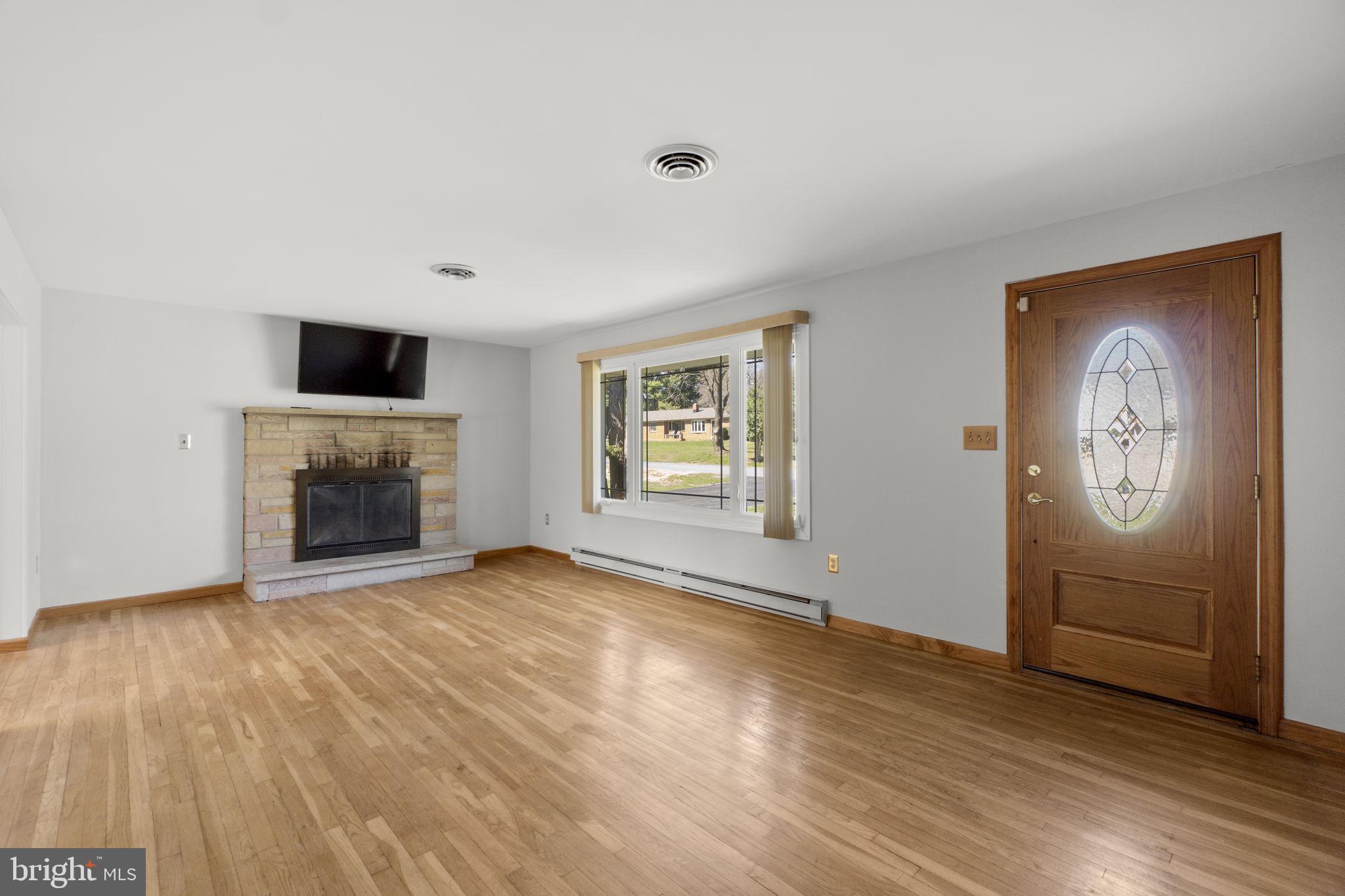 7203 PEEKSKILL DRIVE