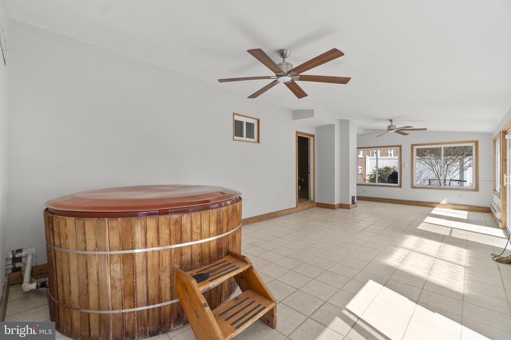 7203 PEEKSKILL DRIVE