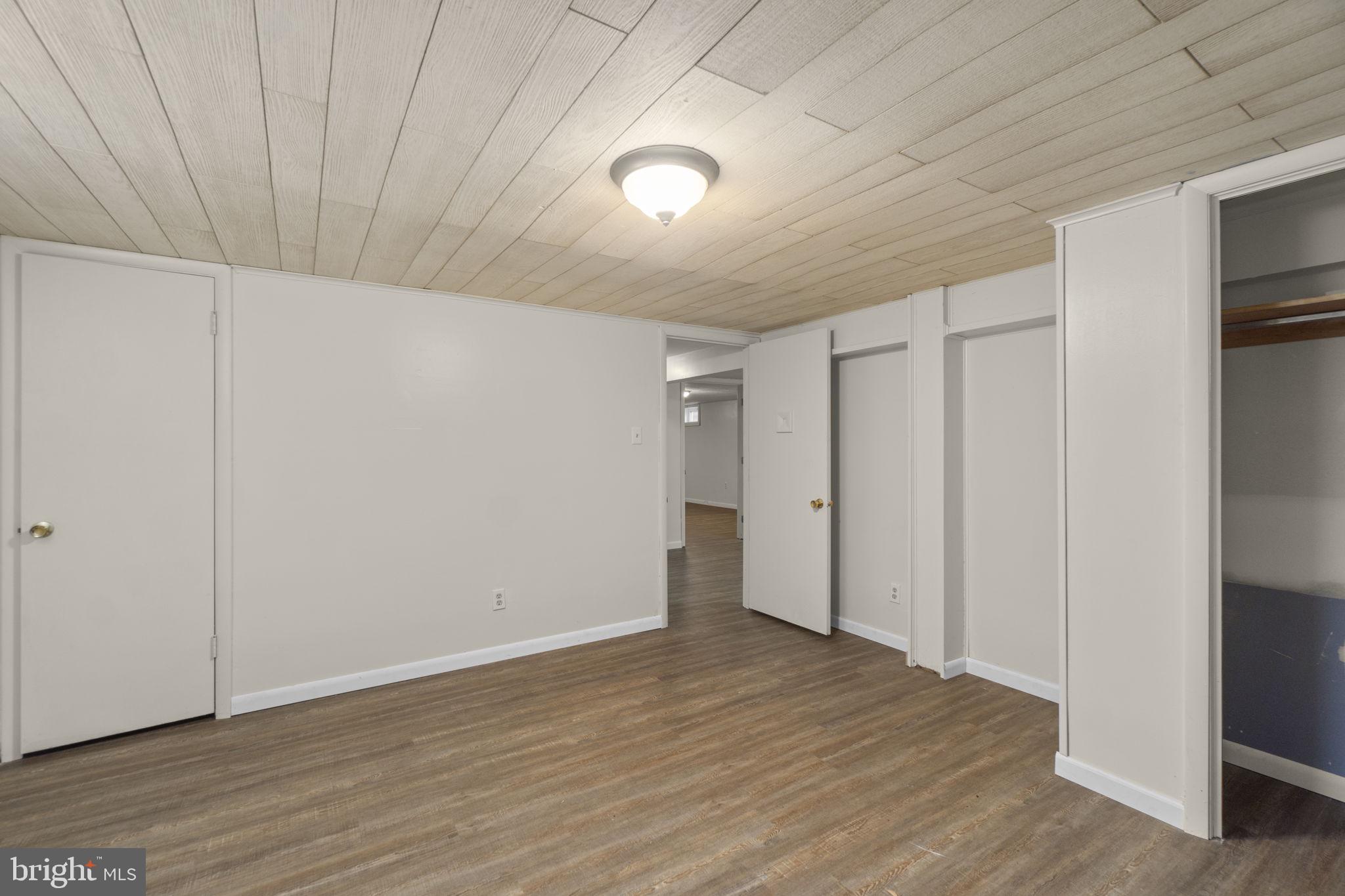 7203 PEEKSKILL DRIVE