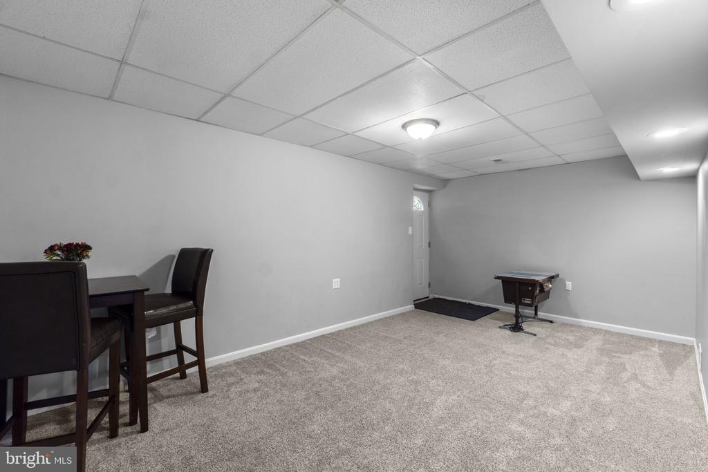 4900 ARCTIC TERN COURT