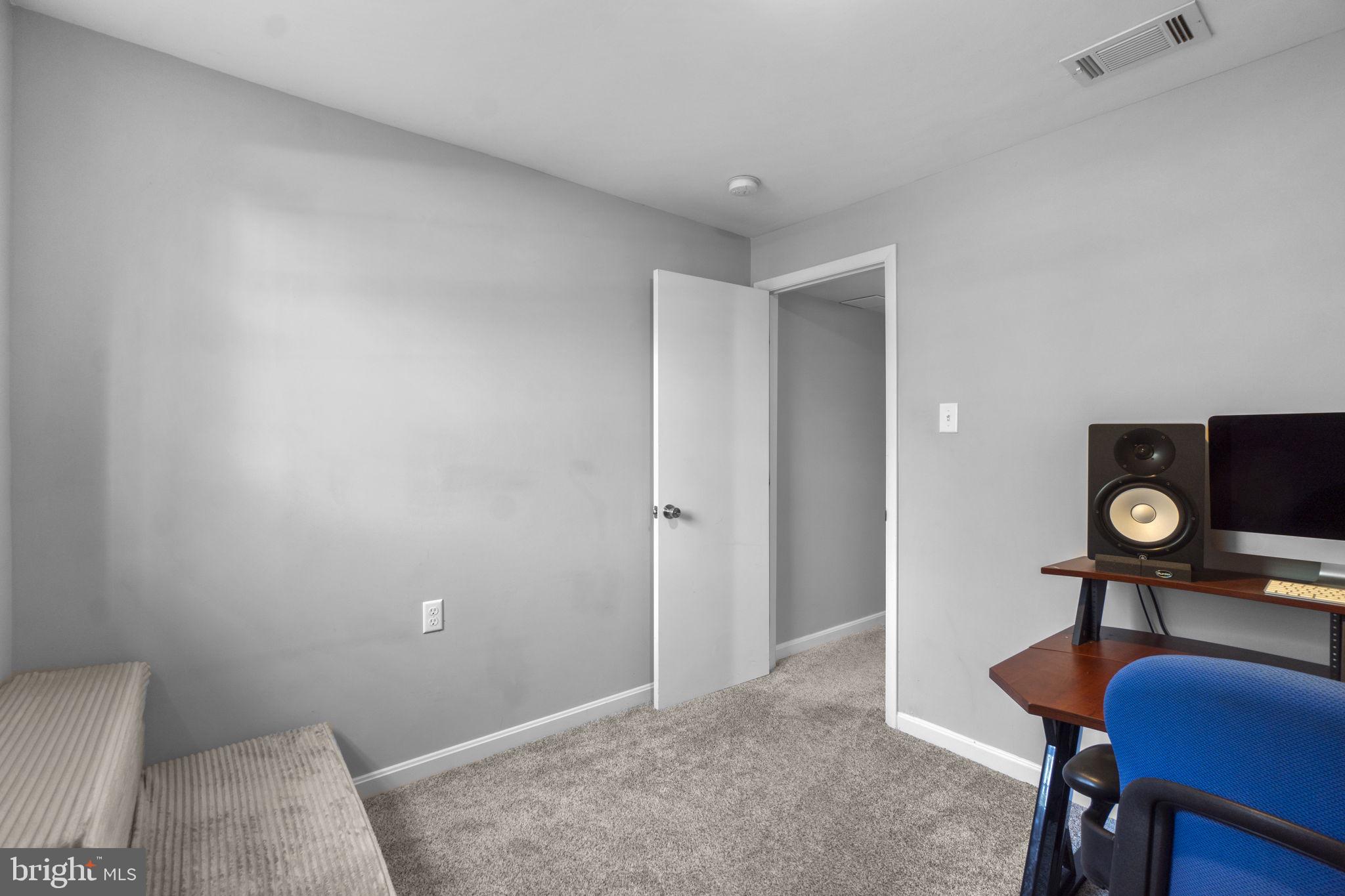 4900 ARCTIC TERN COURT