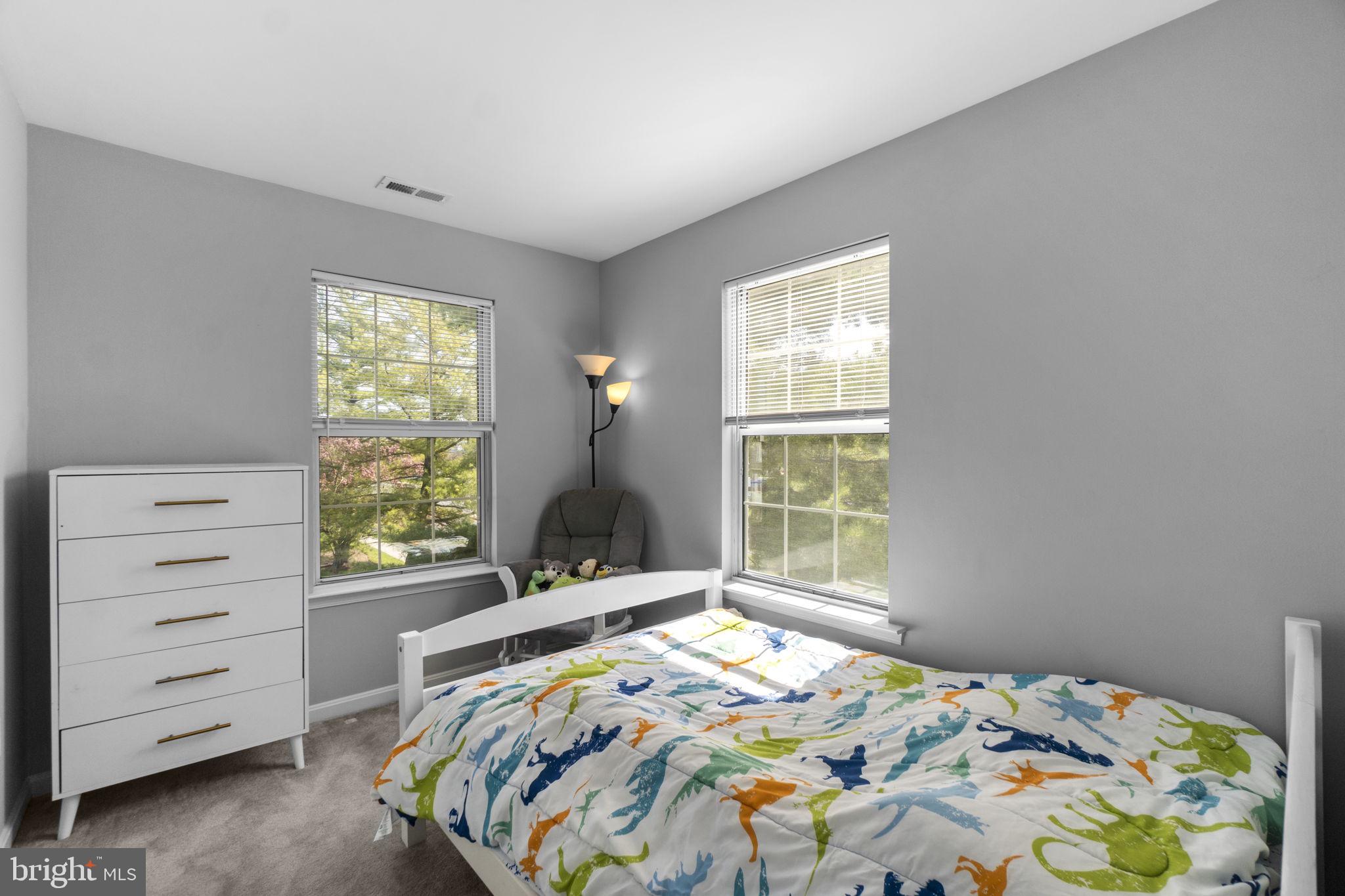 4900 ARCTIC TERN COURT