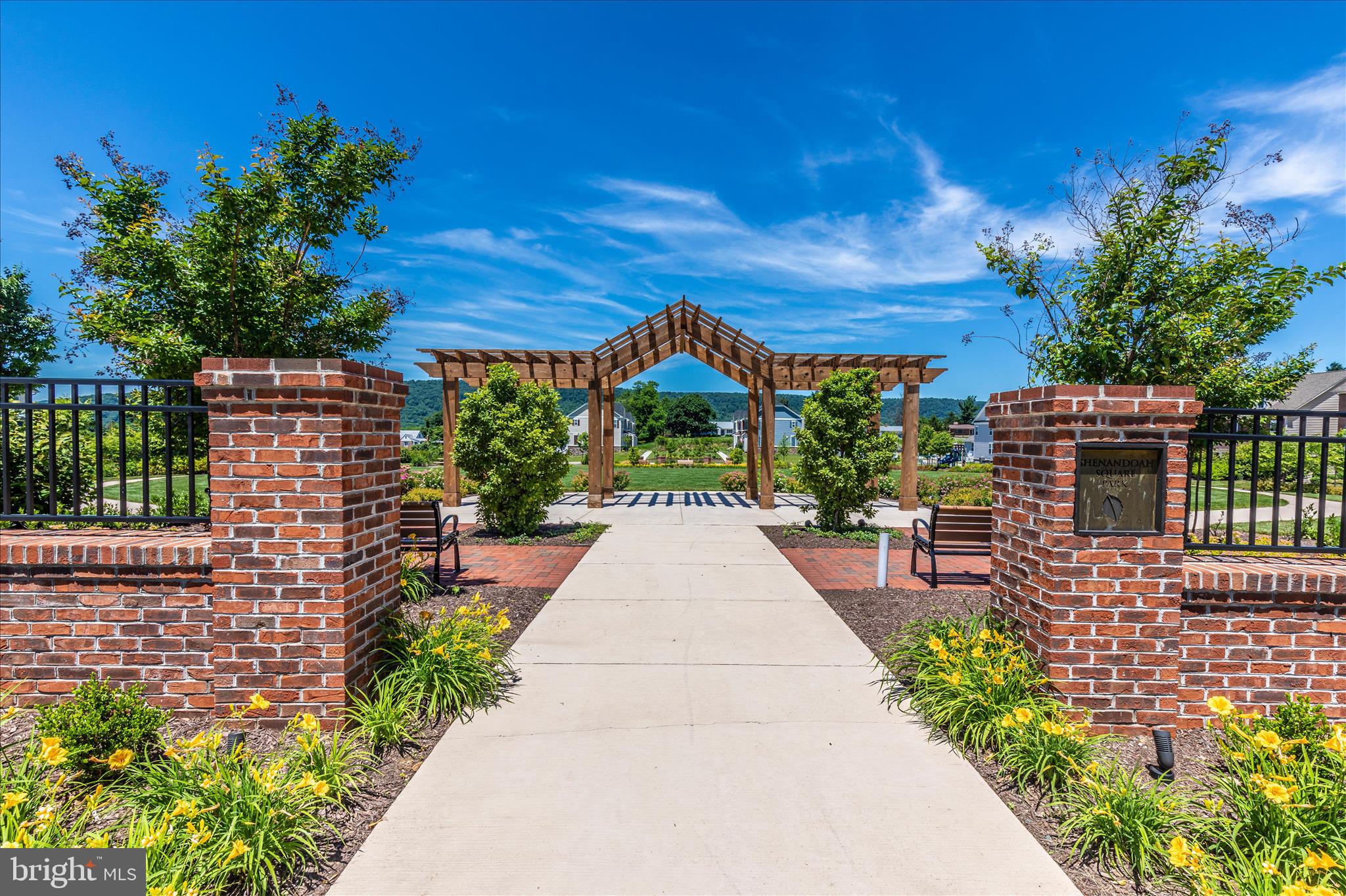 1202 DARGON QUARRY LANE