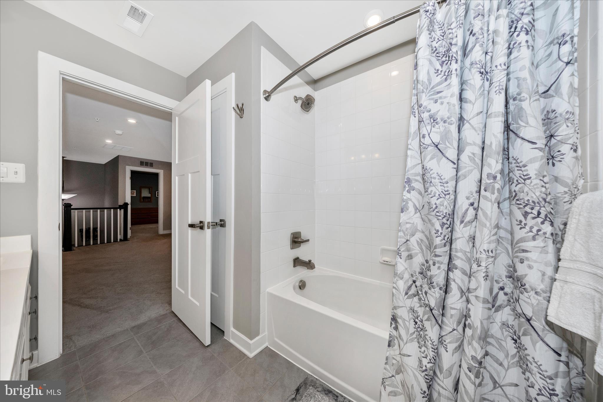 1202 DARGON QUARRY LANE