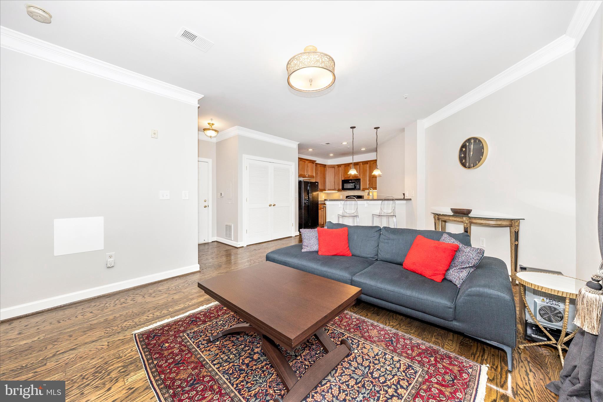 35 E ALL SAINTS STREET 114