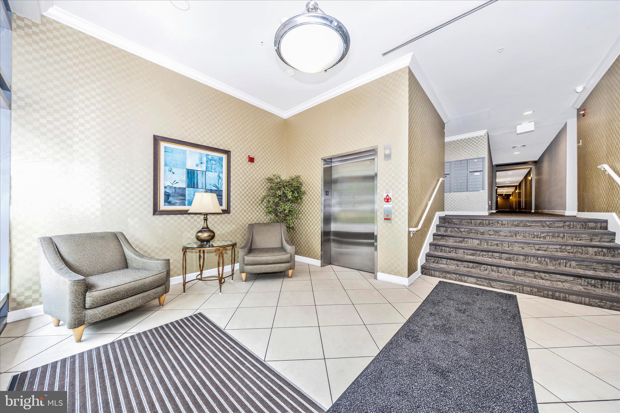 35 E ALL SAINTS STREET 114