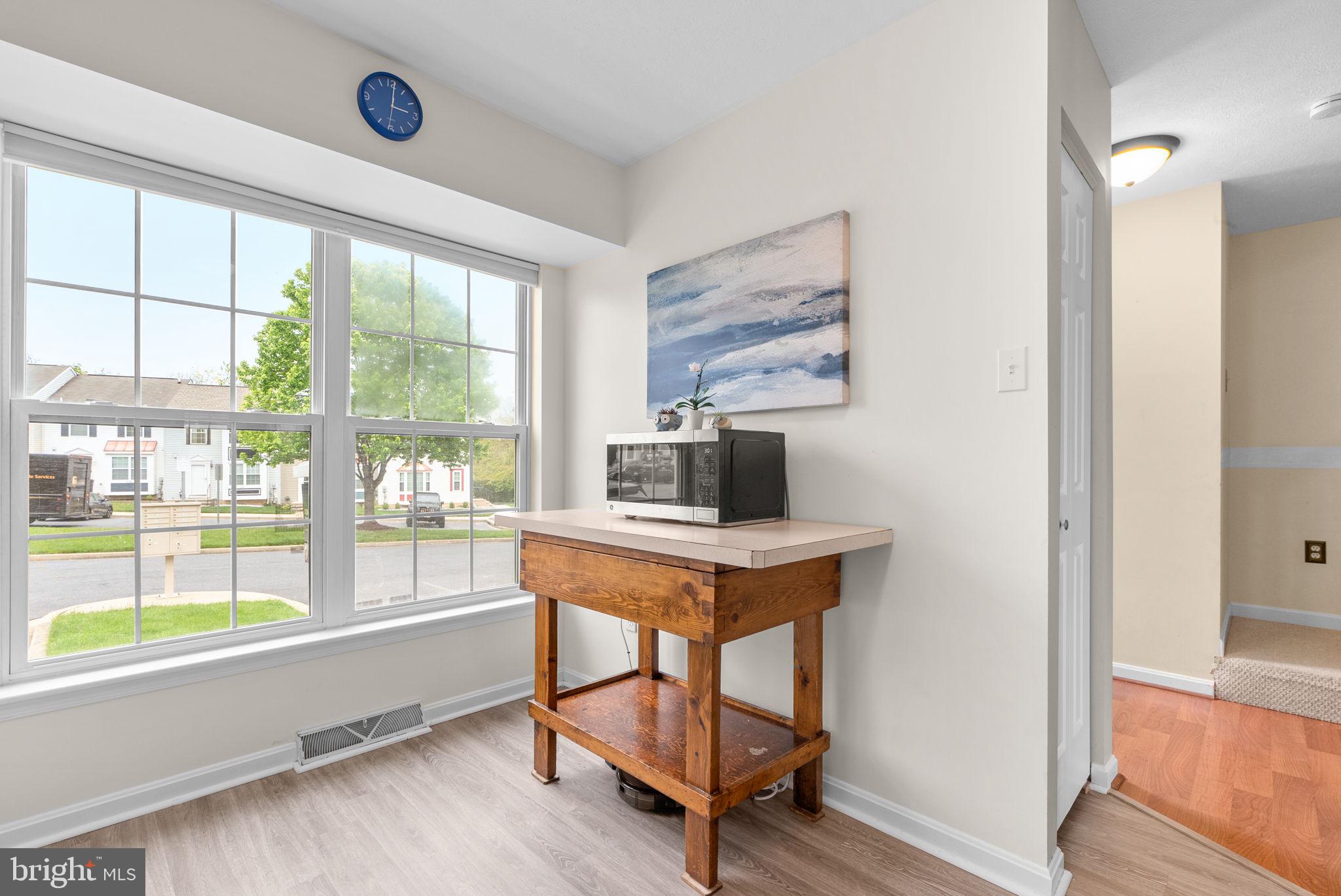 5609 QUEEN ANNE COURT