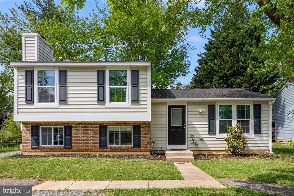 101 ANDOVER COURT