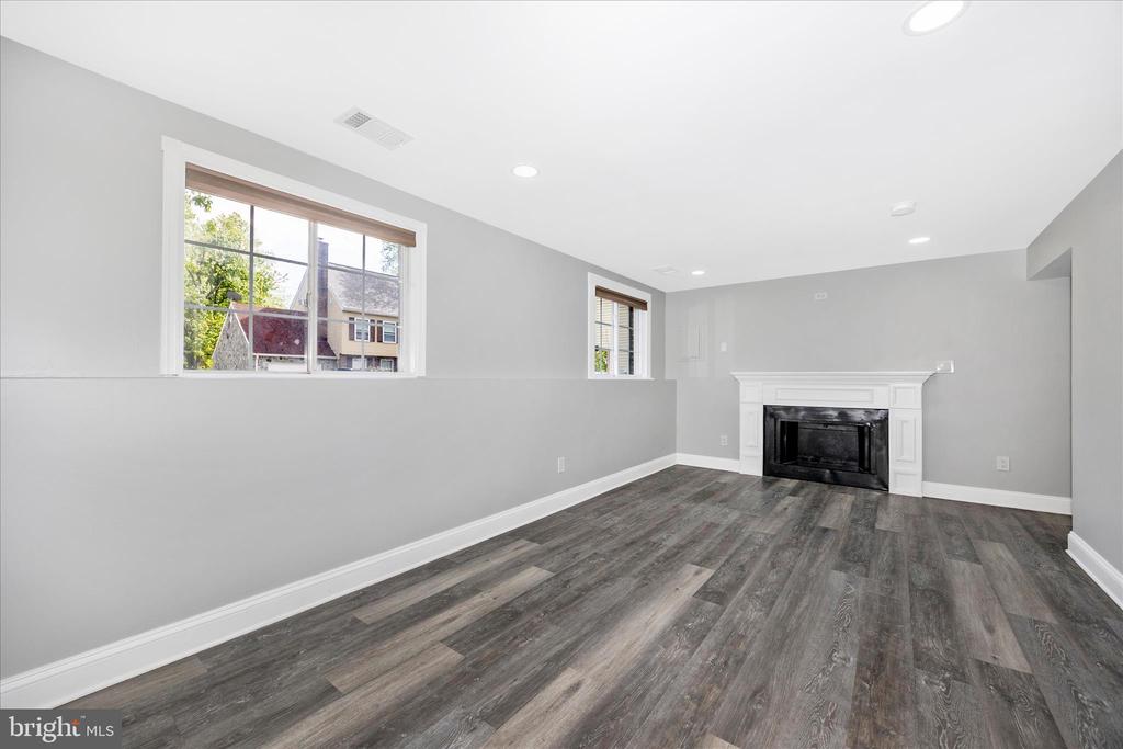101 ANDOVER COURT