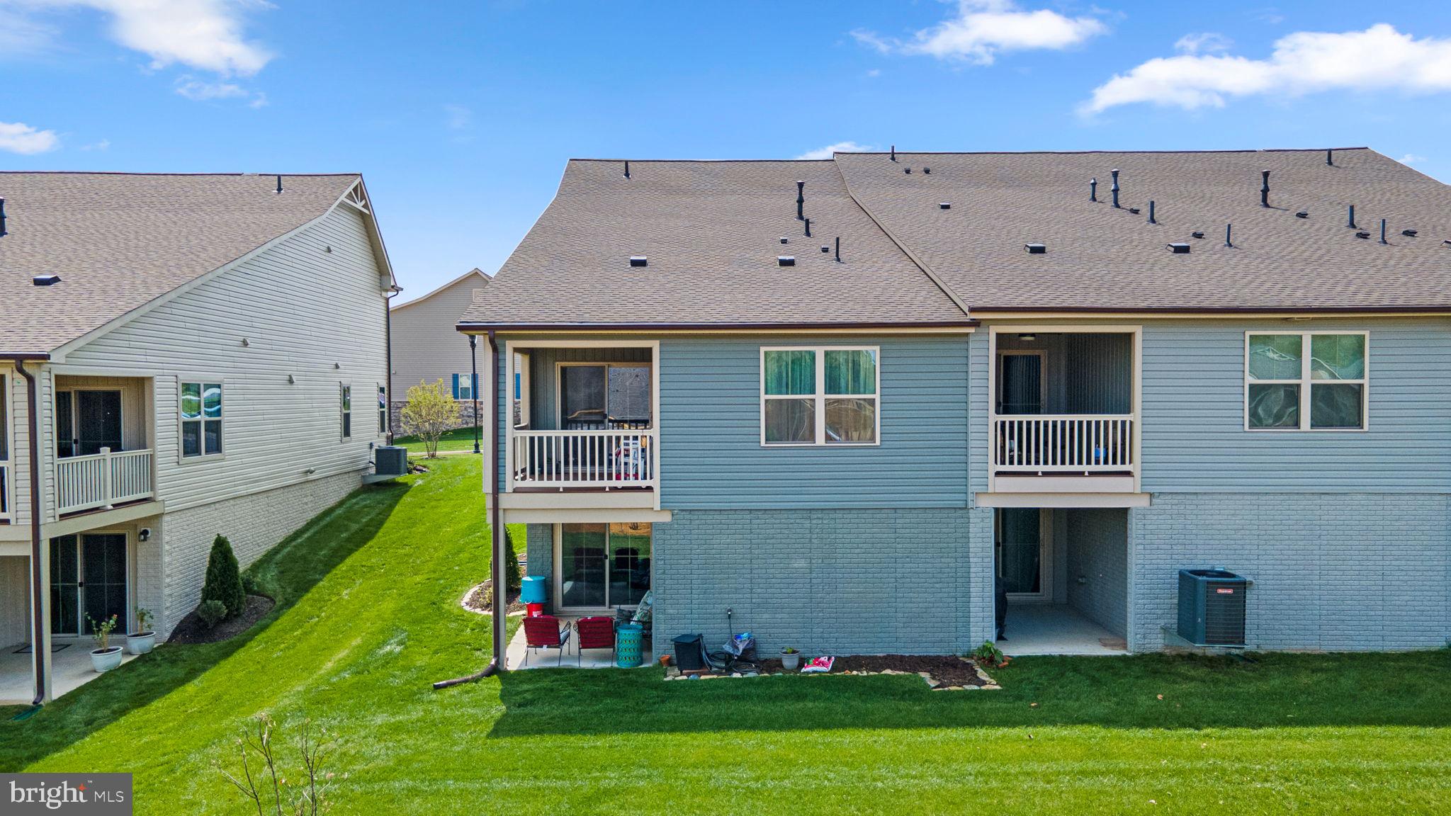 2472 SILVER LEAF DRIVE