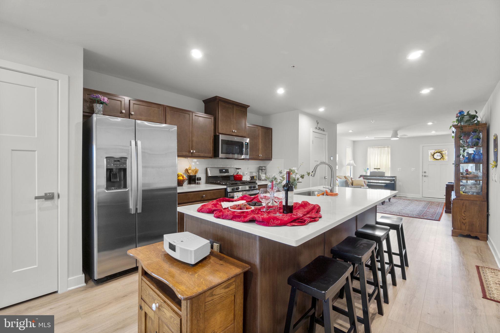 2472 SILVER LEAF DRIVE