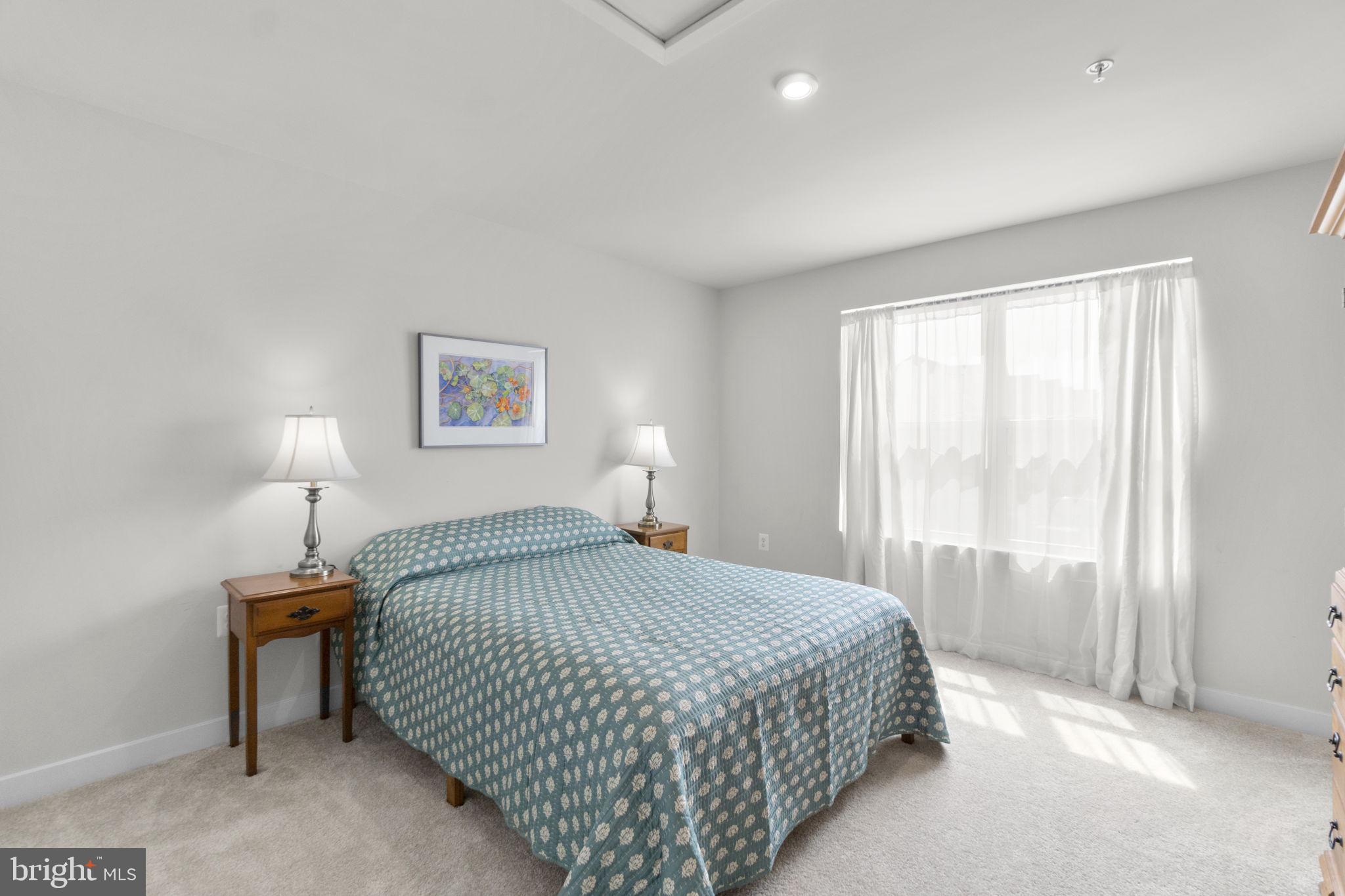 2472 SILVER LEAF DRIVE