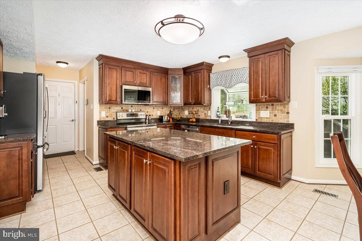 10651 EMMALINE DRIVE